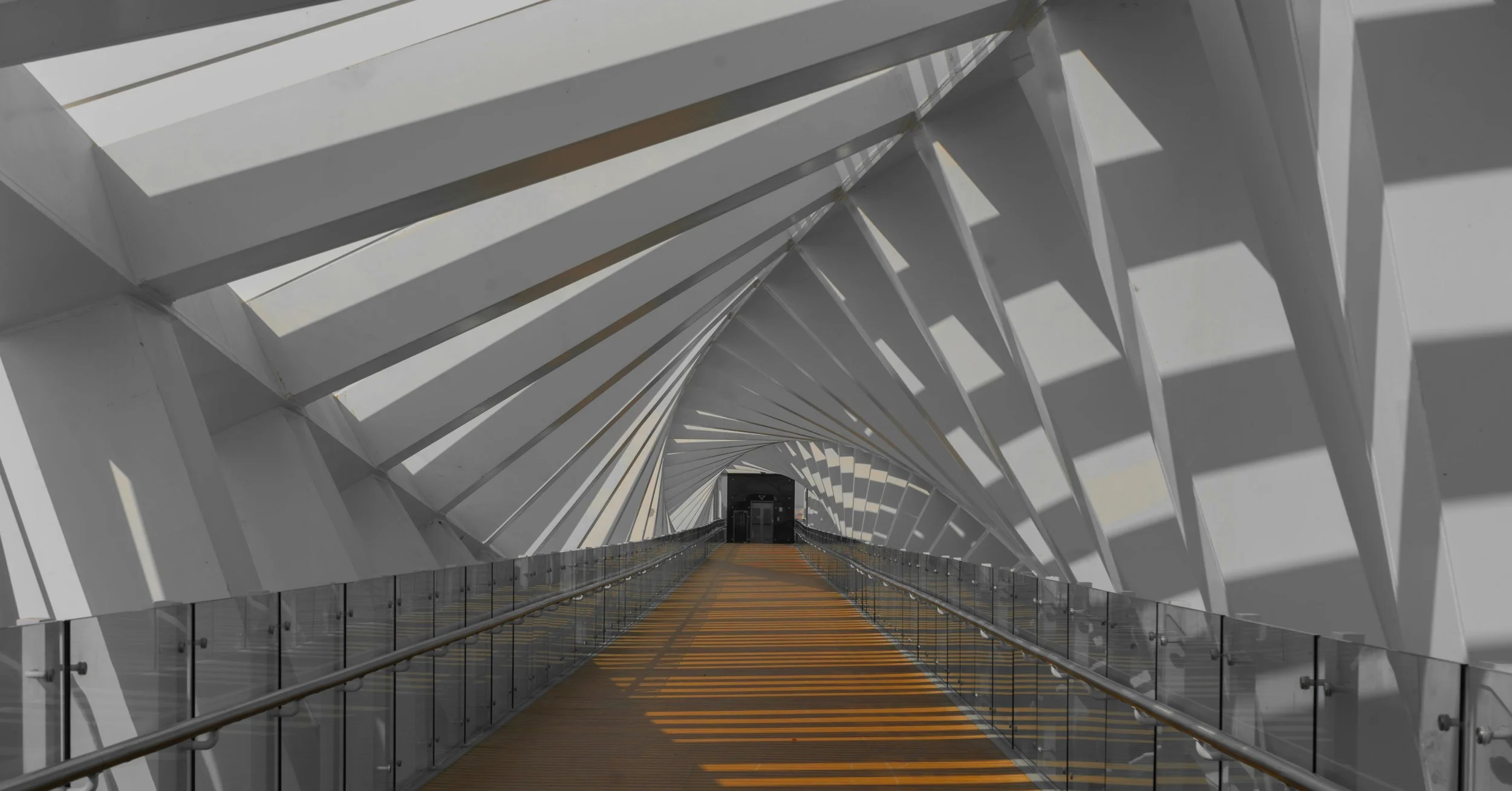 Leading Through Structure — Turning Vision into Operational Systems