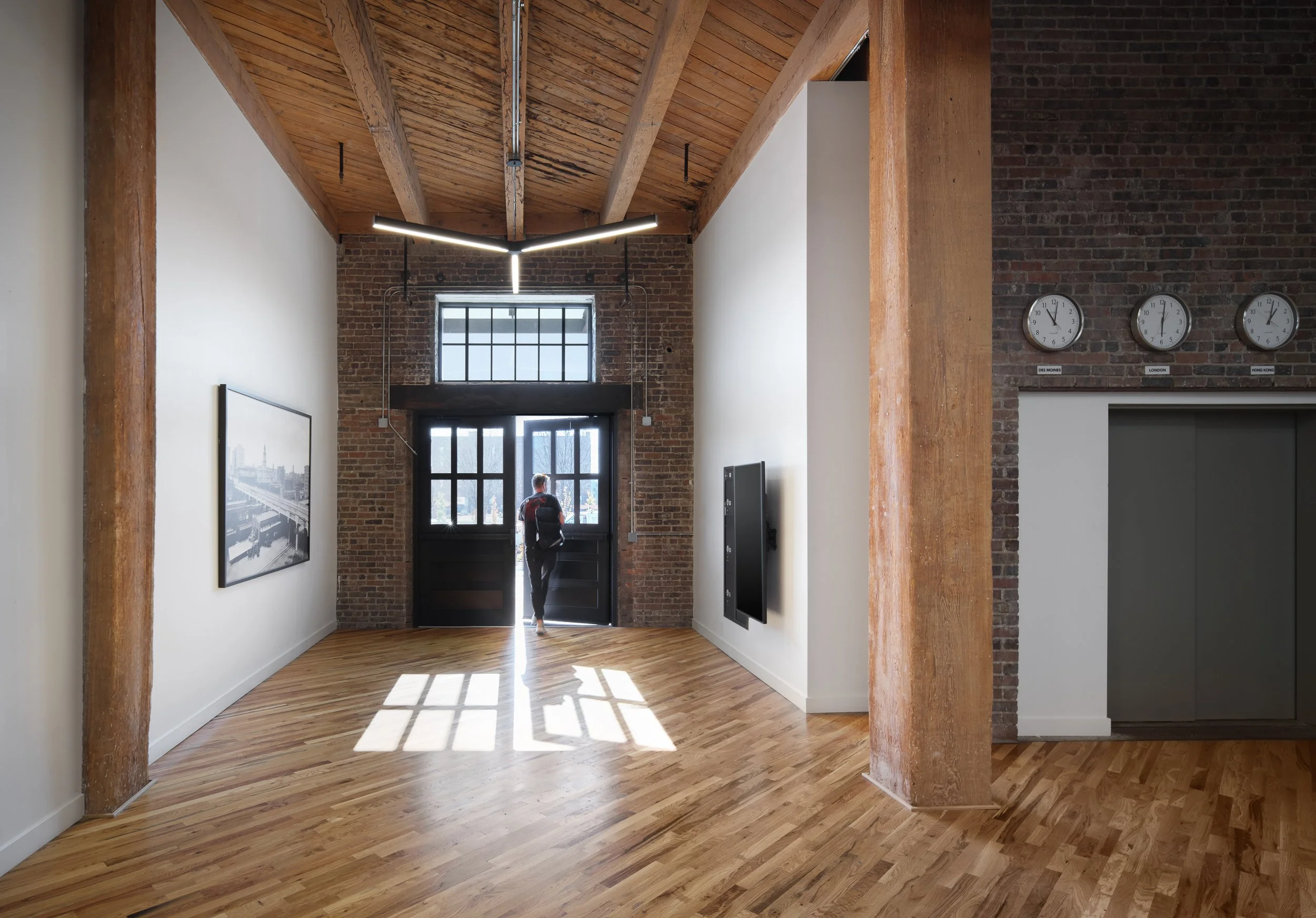 chris-boeke-Carpenter Interior-Substance-20251114-091.jpg