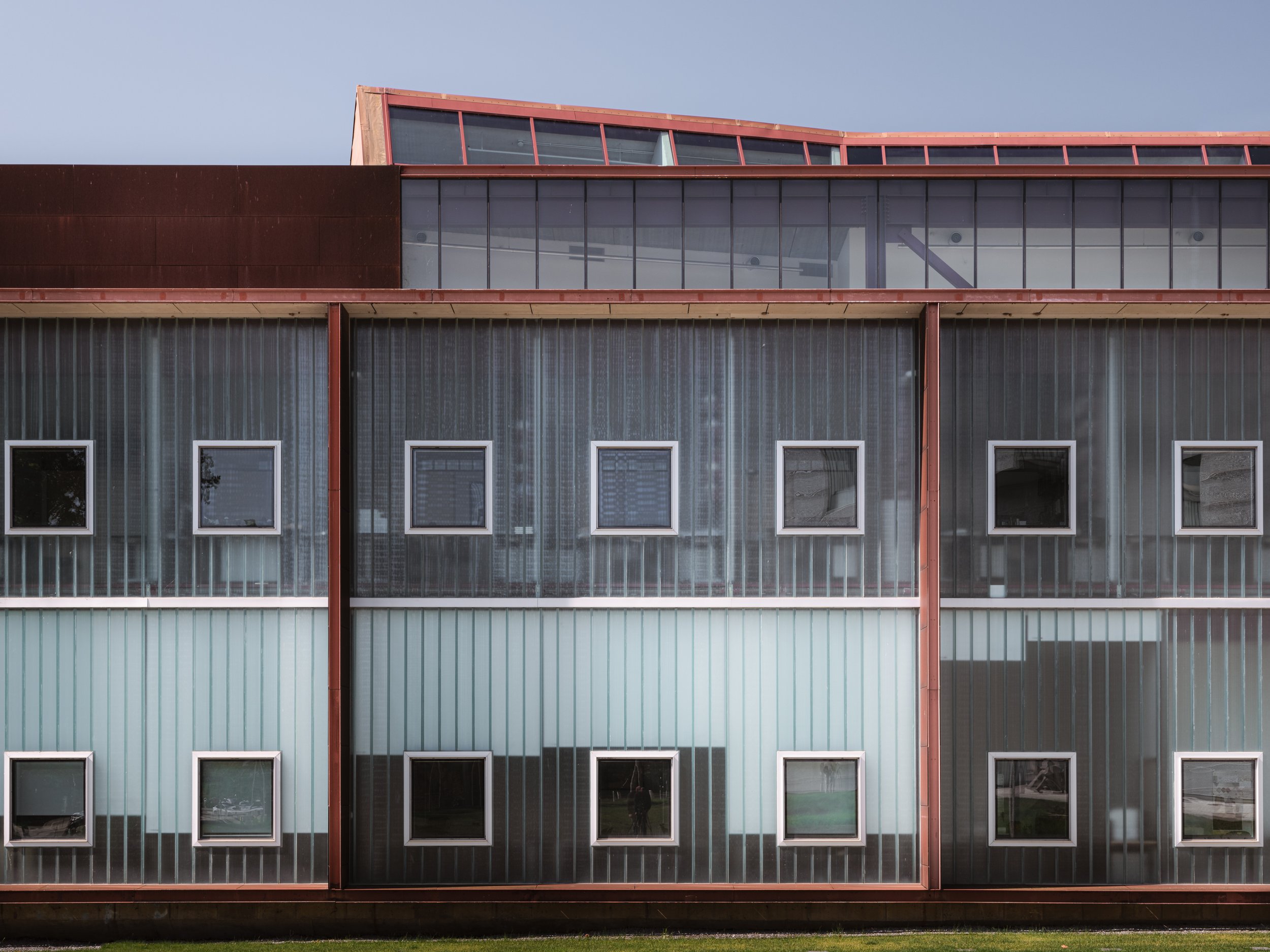 chris-boeke-20230708_Architecture-Iowa City_1762.jpg