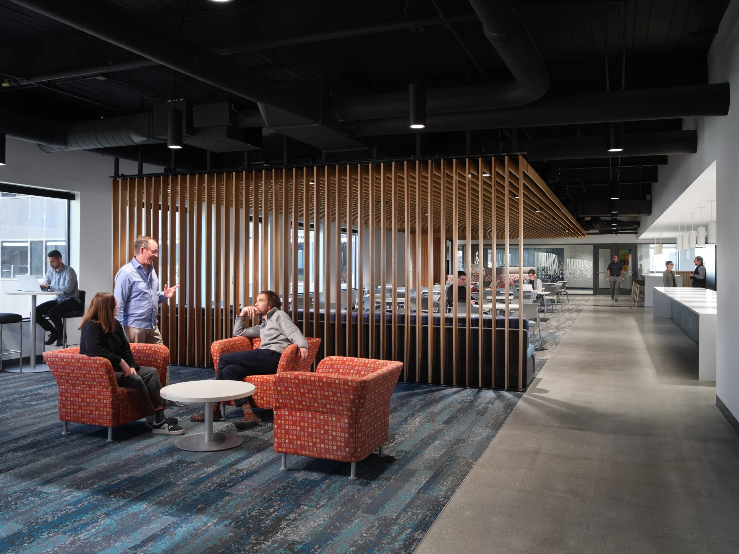 chris-boeke-Holmes Murphy-Substance-20251115-173.jpg