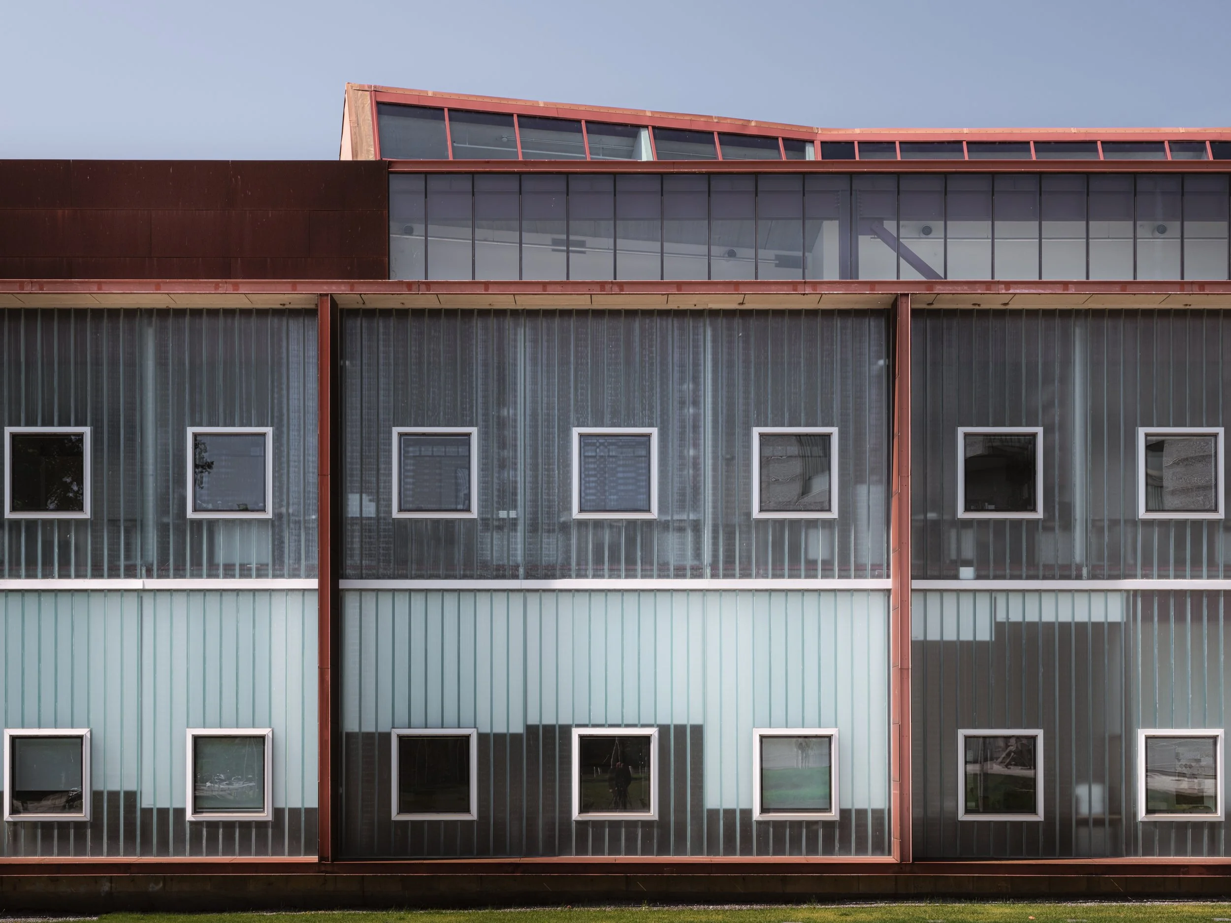 chris-boeke-20230708_Architecture-Iowa City_1762.jpg