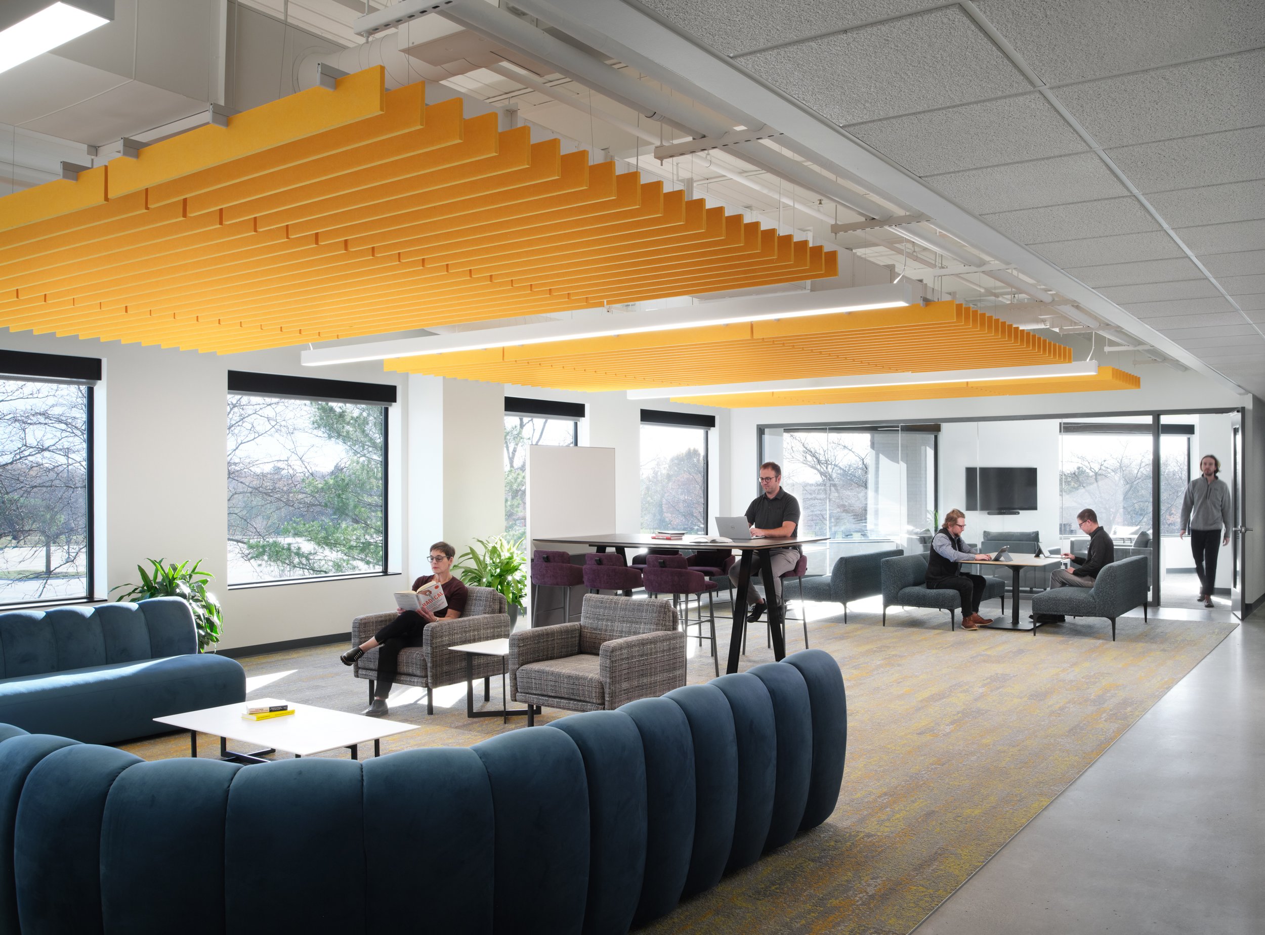 chris-boeke-Holmes Murphy-Substance-20251115-024.jpg