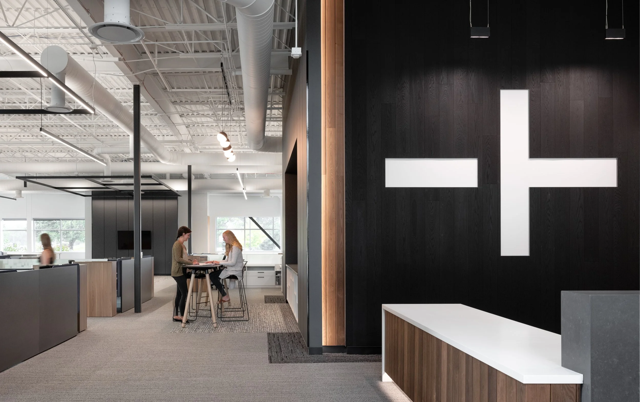 chris-boeke-20210906_Shive Hattery-Shive WDM Office_3501.jpg