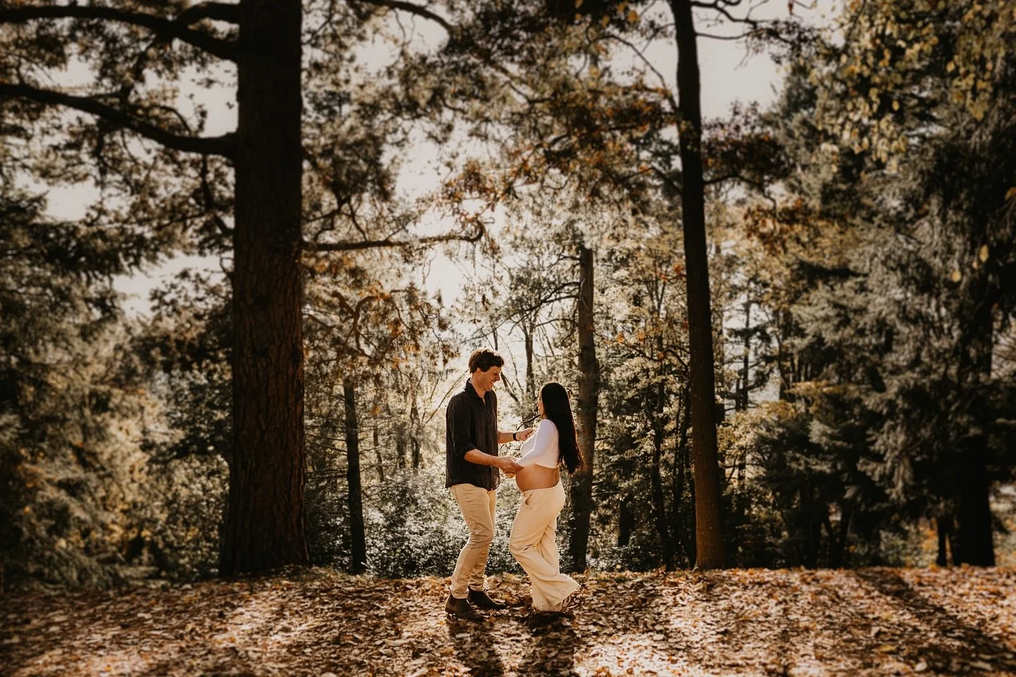 These two are just the sweetest couple! And Leigh your going to be a beautiful husband and dad, the care and love you show towards Bronwyn is just to die for &hearts;️

#bacchusmarshphotographer #timelesspaigephotography #melbournephotographer #melto