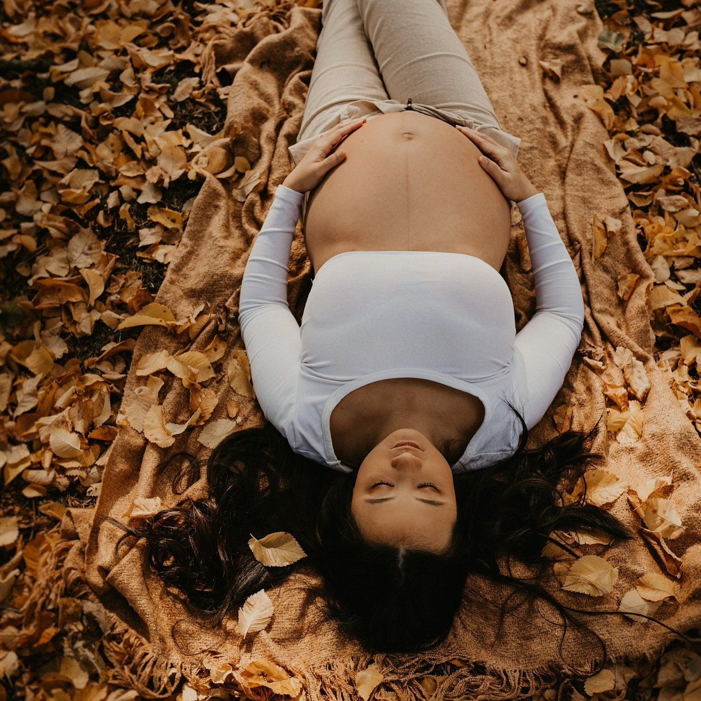 The most beautiful maternity session is the most beautiful location&hellip; it was even more special to Bronwyn and Leigh, this was where Leigh proposed to Bronwyn &hearts;️ It felt so special to share this gorgeous place with this lovely couple, I h