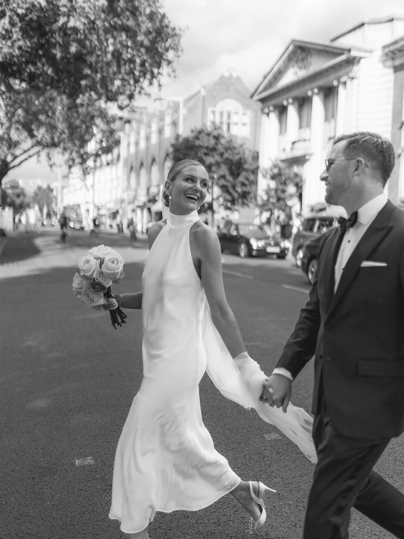 Sunshine is that you?

The last couple of days have got me excited for Spring, summer &amp; sunny wedding days.

Like Carmen and Grayson&rsquo;s sun soaked day in Chelsea ✨

London wedding photographer 
Chelsea town hall wedding 
Editorial documentar