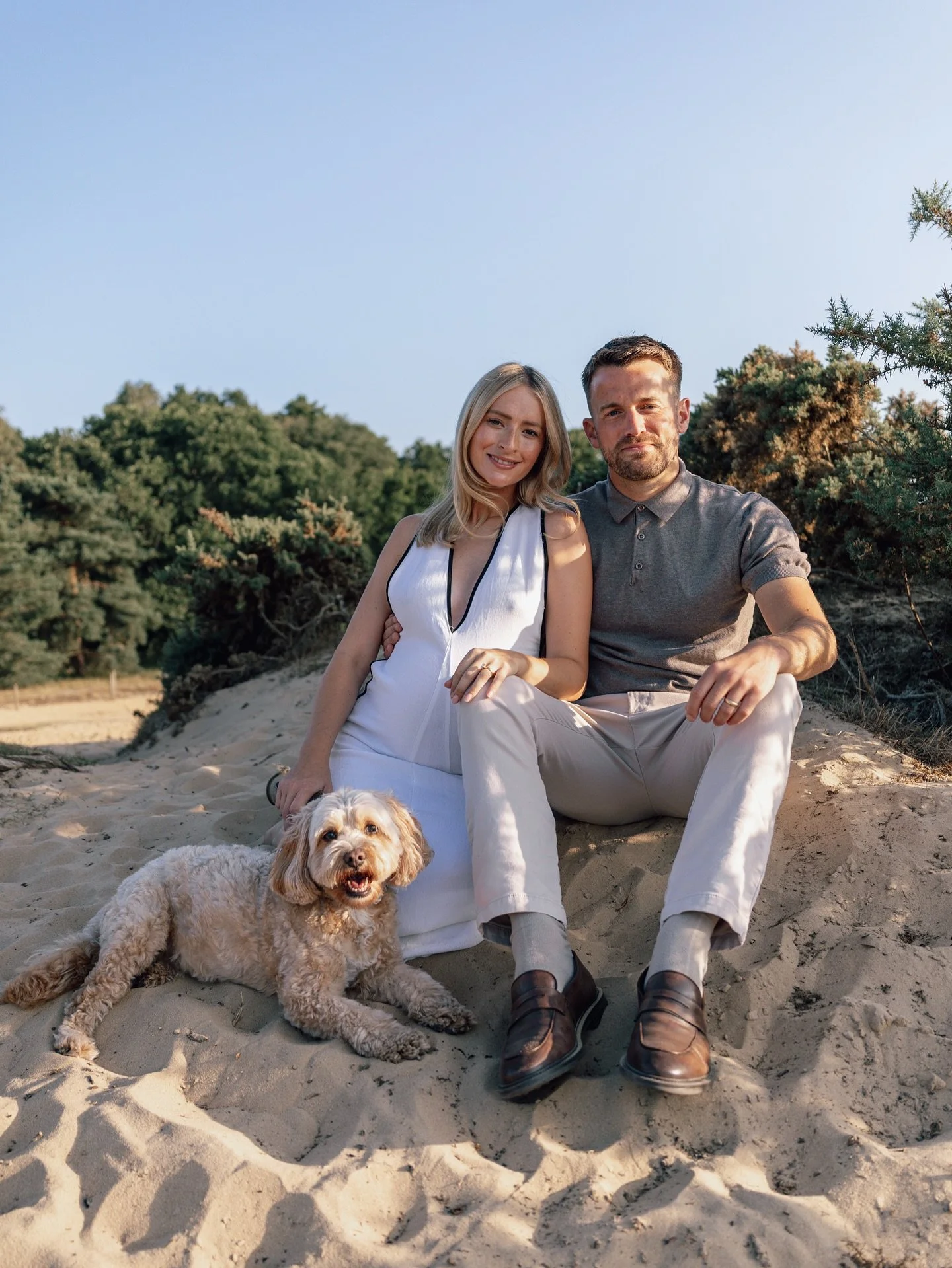 The most perfect maternity shoot for Samantha &amp; Tom before Halle&rsquo;s arrival 🤍

I adored this shoot, the weather &amp; setting was perfect and it&rsquo;s so special to capture different stages of my couples lives ✨

Maternity photoshoot 
Lon