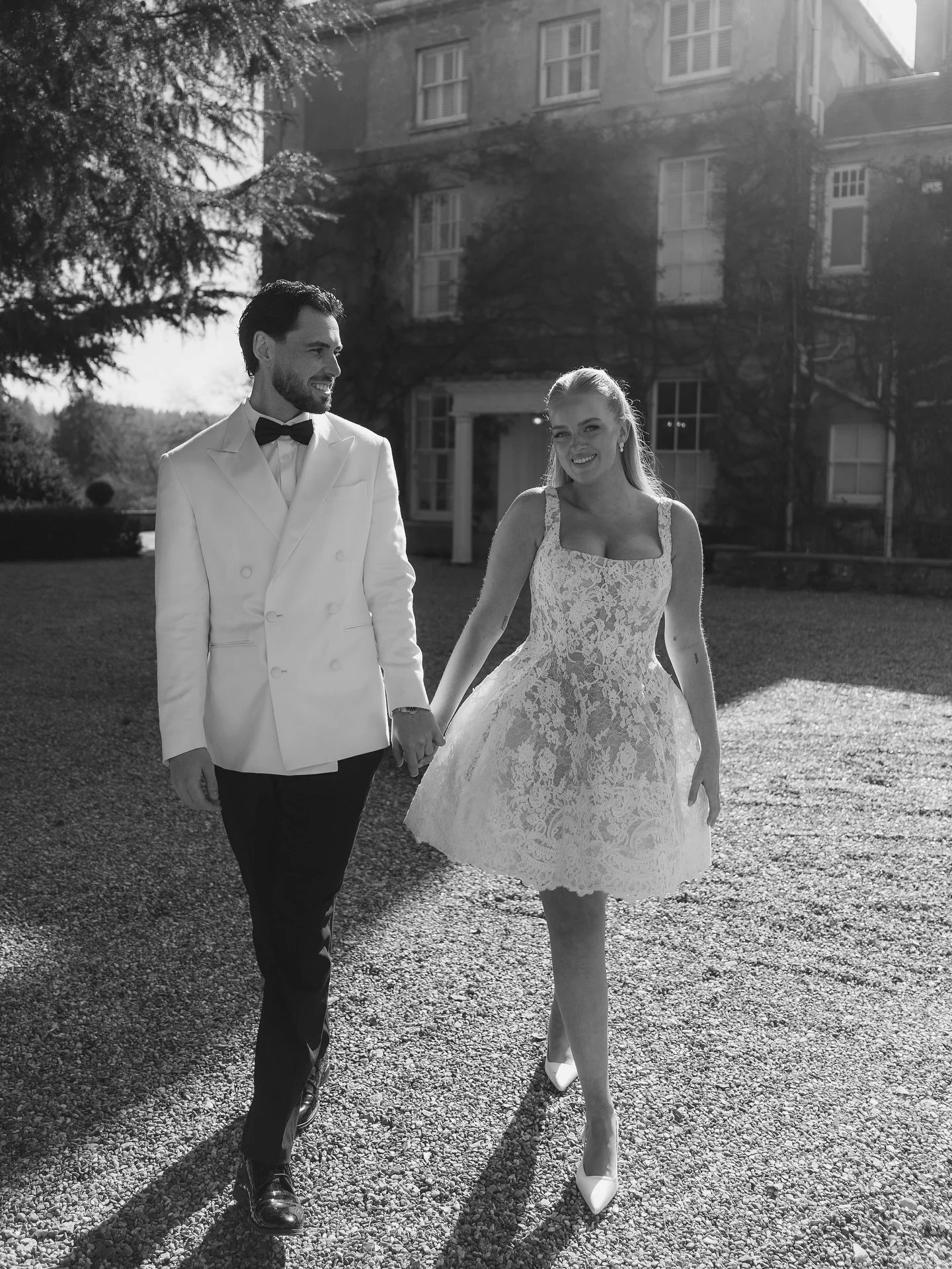 Yesterday was amazing! 🤍

Thank you so much to my amazing team of suppliers &amp; a great bunch of guests&hellip;.the styled shoot of dreams 🤍✨

@callumandkimberley You were an absolute dream to work with! 

The incredible @theluxeoccasion always g