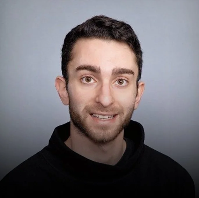 <i>Jad Esber</i><b>Koodos Labs</b>