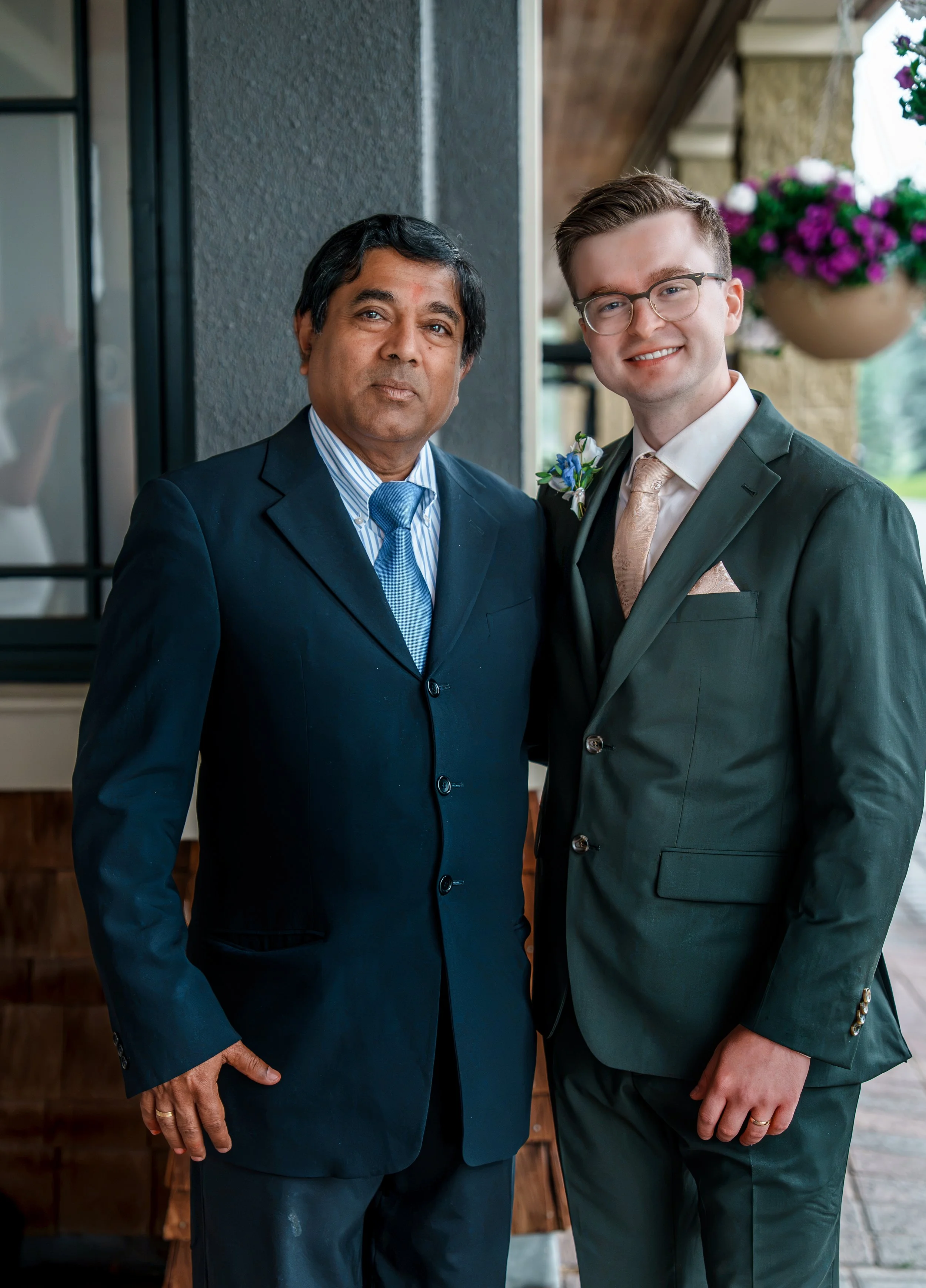 family and wedding party photos (54).jpg