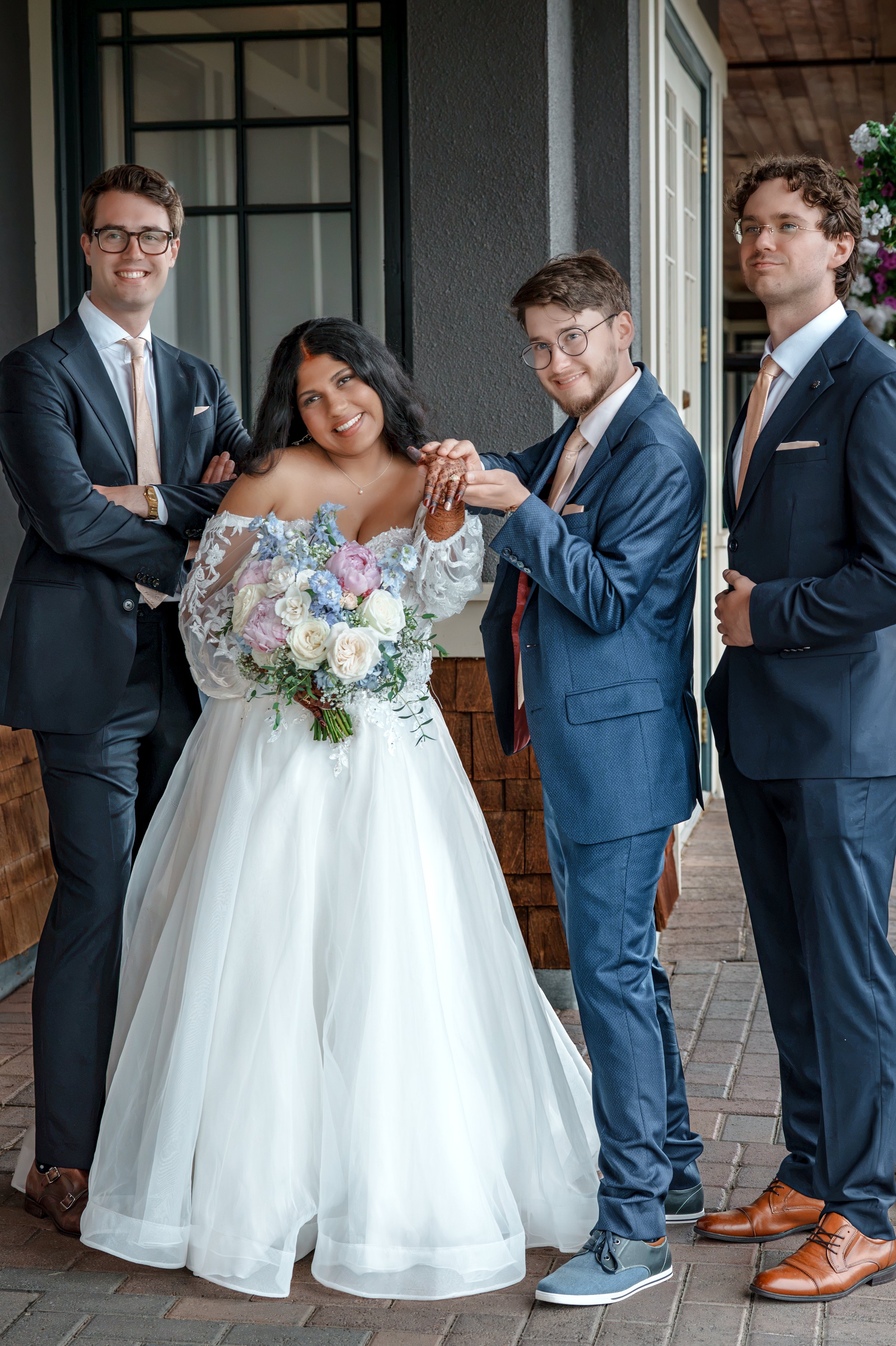 family and wedding party photos (98).jpg