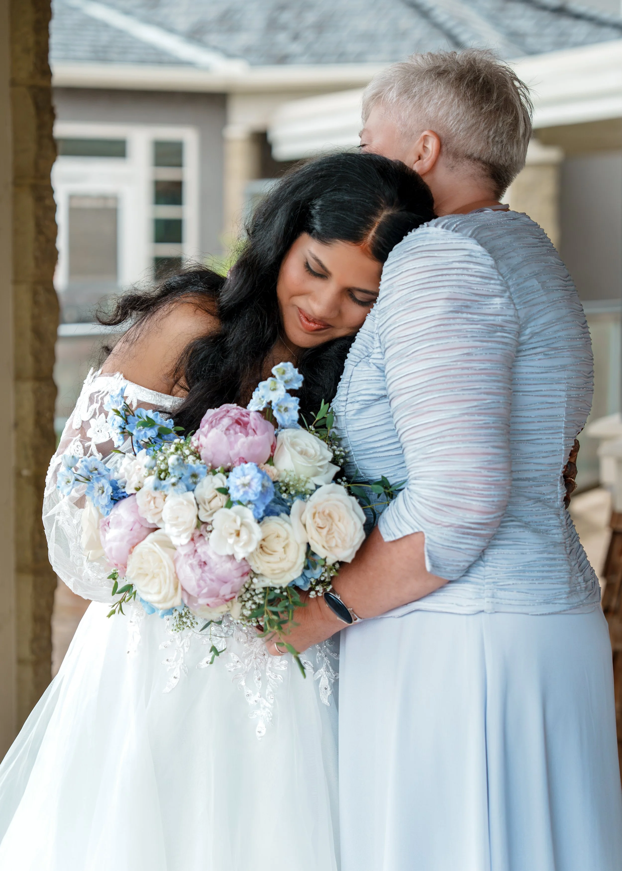 family and wedding party photos (37).jpg