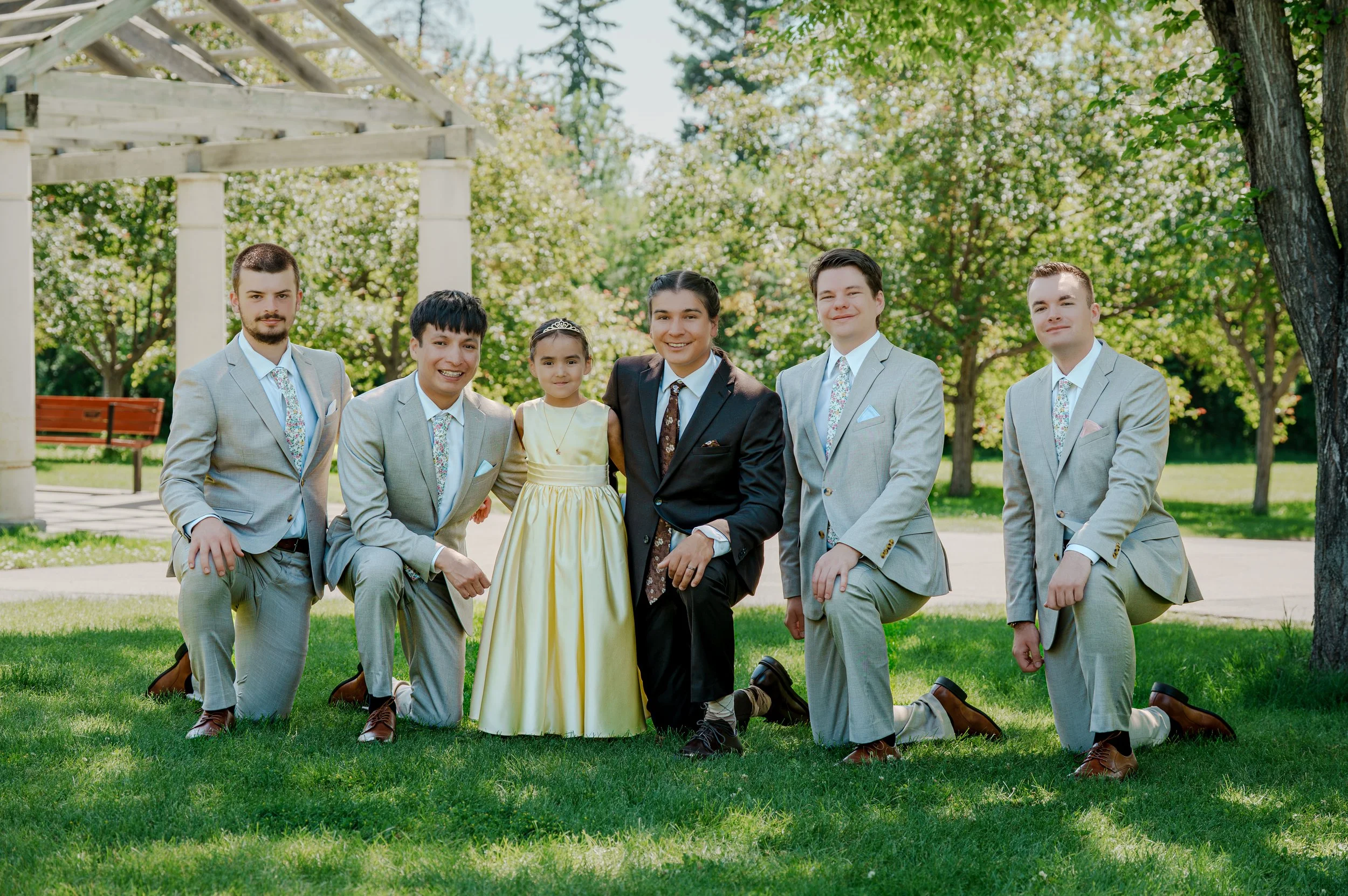 wedding party photo (11).jpg