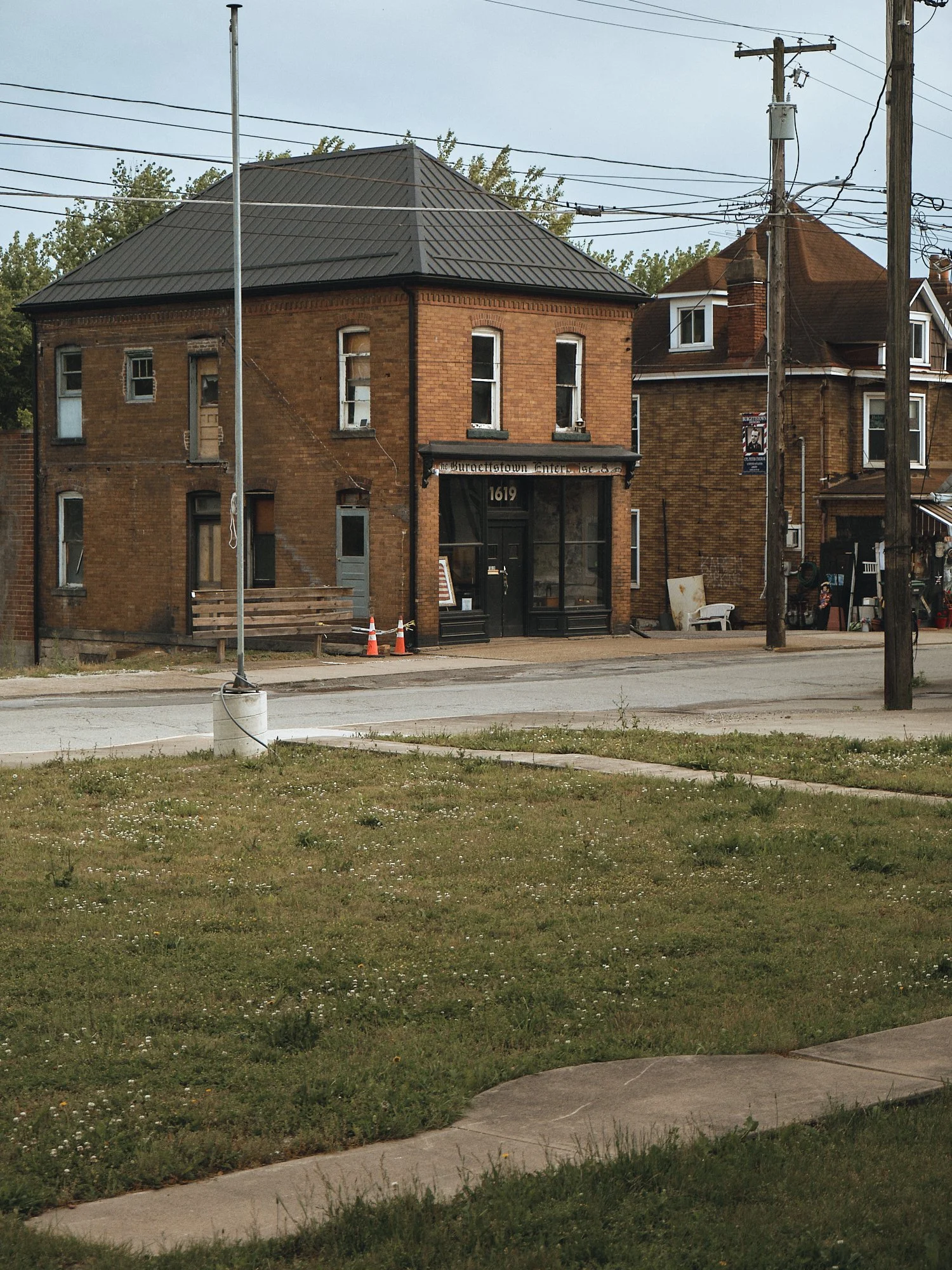 DSCF4784 1.jpg