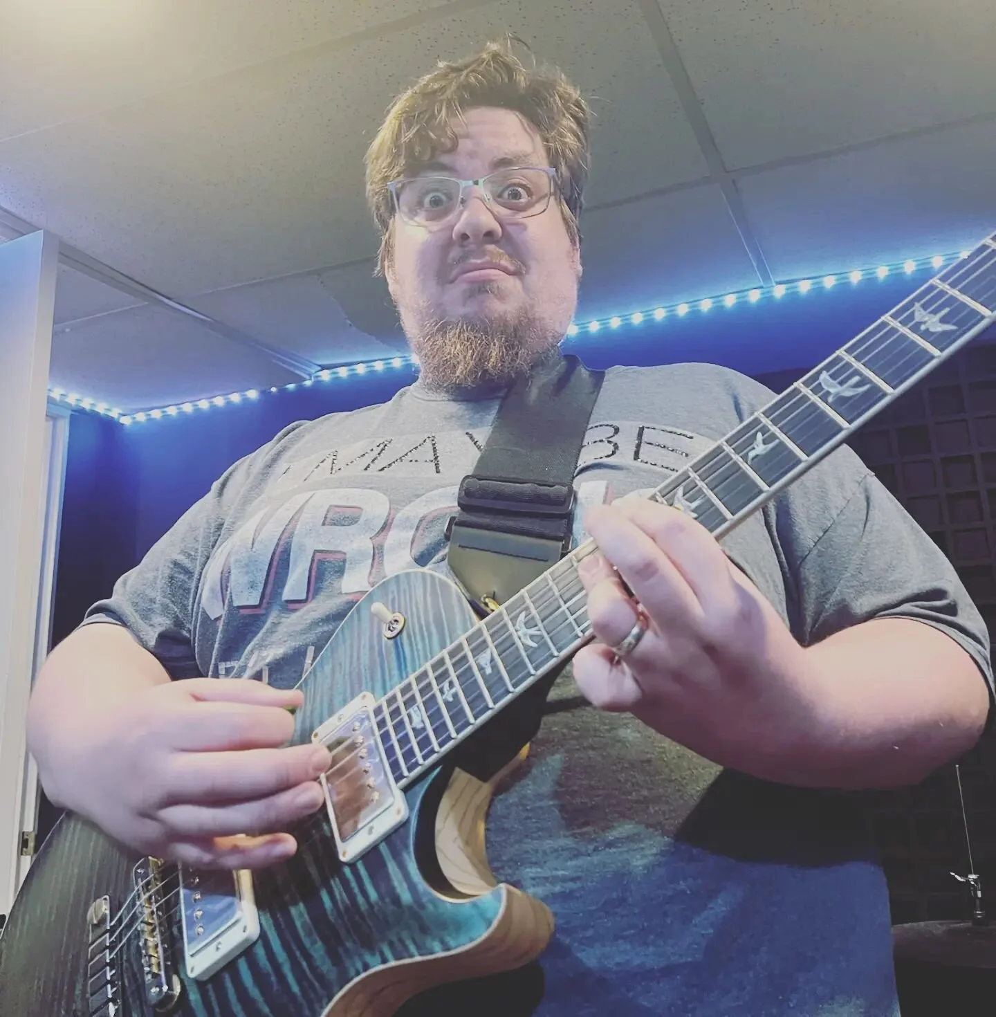 Hot and sweaty dad rock. #myprs #palenmusiccenter #doyouthinkimcoolyet