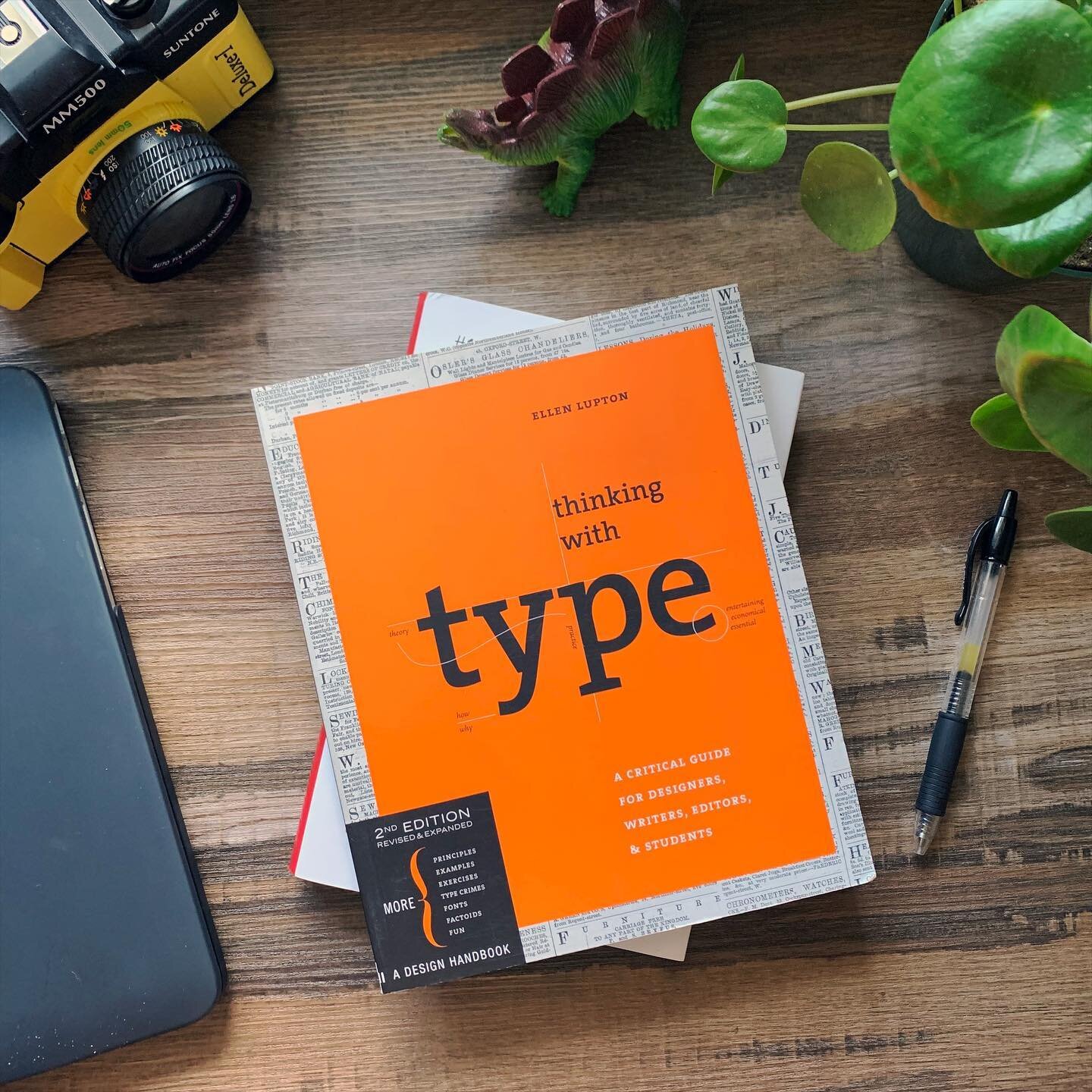 🎶 What&rsquo;s this person reading right now 🎶 

Thinking With Type by Ellen Lupton

You can&rsquo;t have good design with bad typography. Designers, if you&rsquo;re interested in learning more about type I highly recommend this book!

Buuuuut 