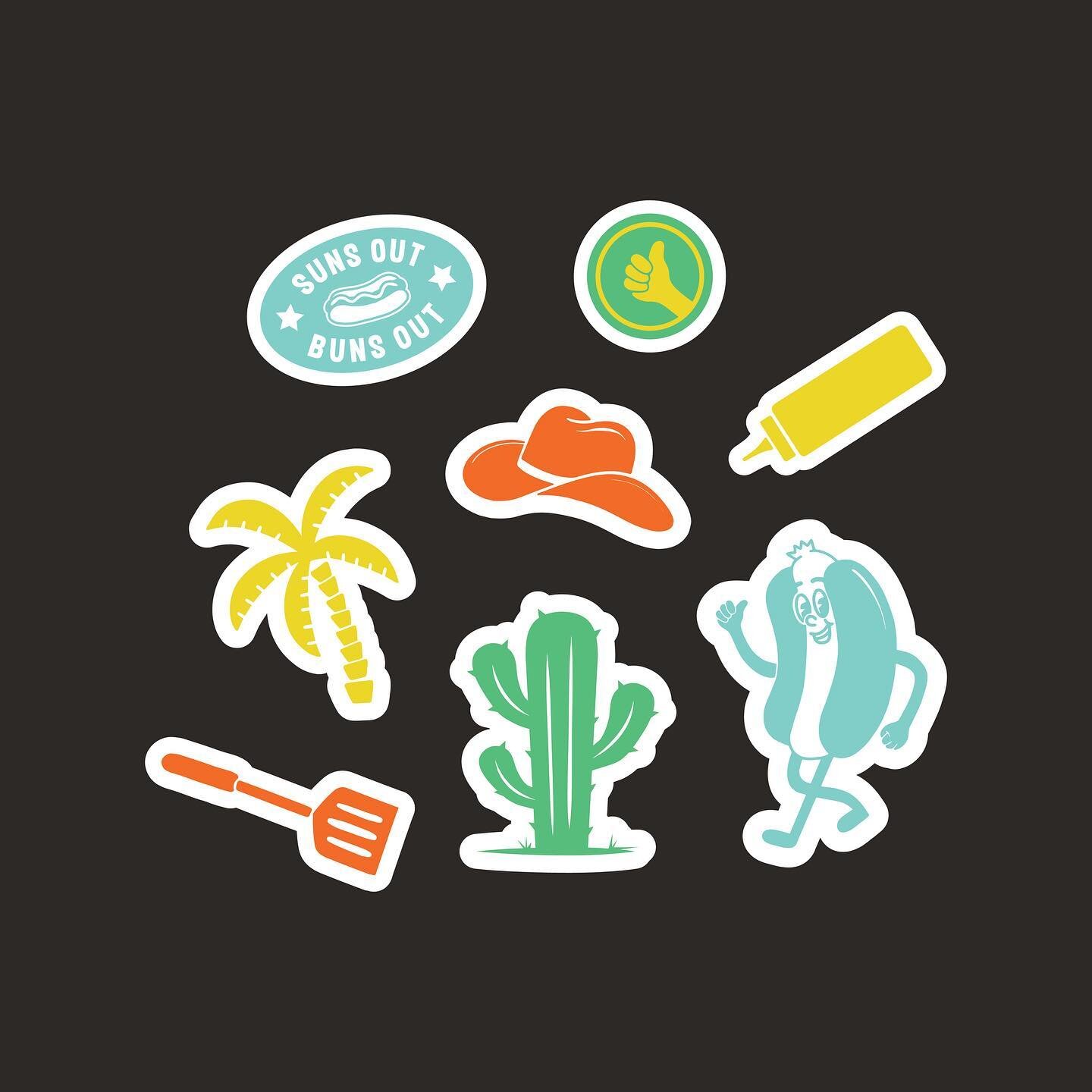 Hot dog hot dog hot diggity dog, here&rsquo;s a sneak peak of some stickers I illustrated for a food truck brand I&rsquo;m working on. I am really digging the retro vibes of this project and cannot wait to show you these illustrations in action!!

