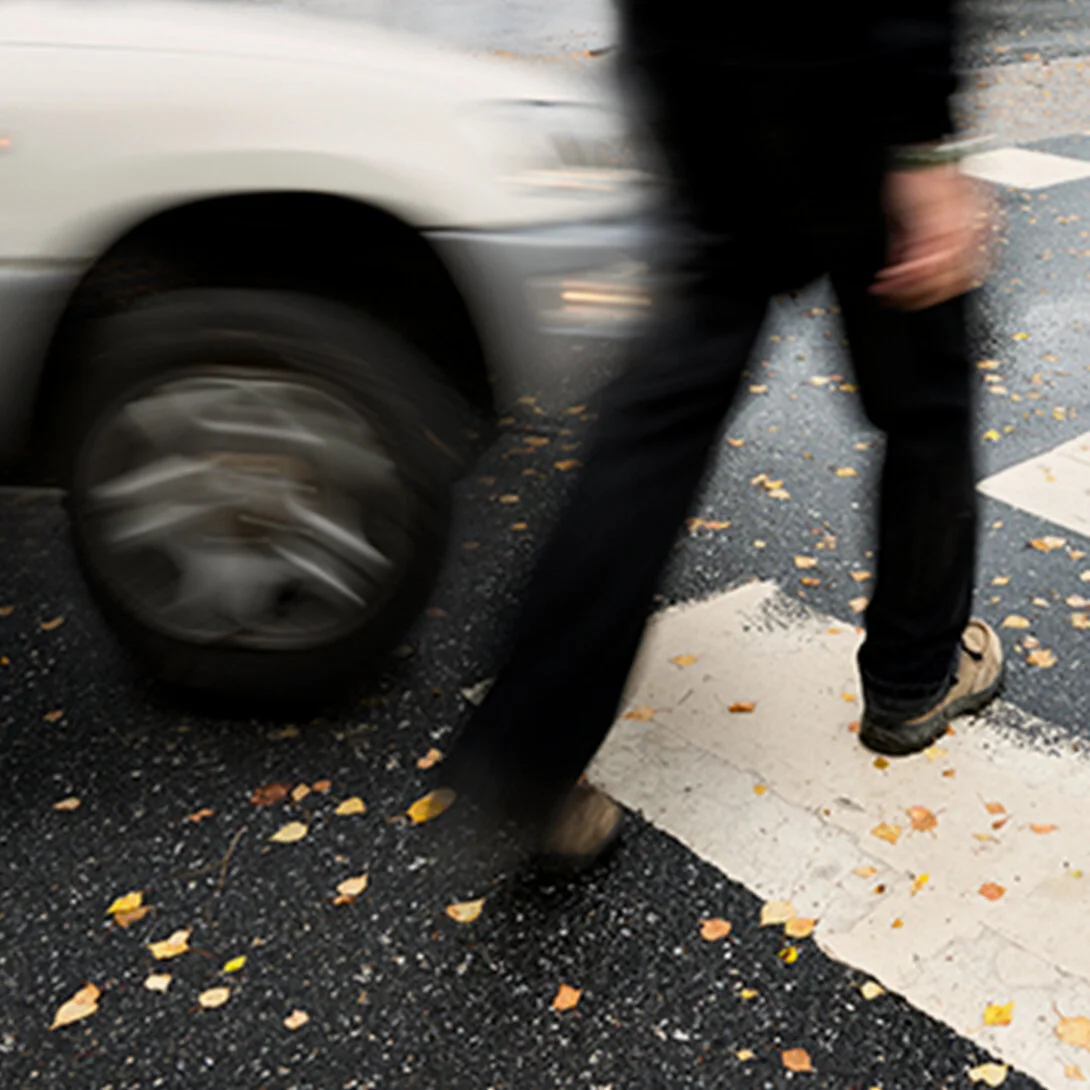 Peatón vs. Automóviles