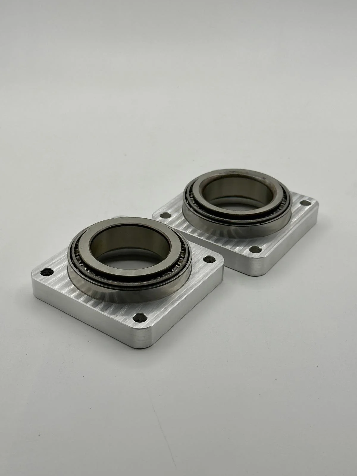 stoneycnc-pr-studios-model8-milling-aluinium-3.jpg