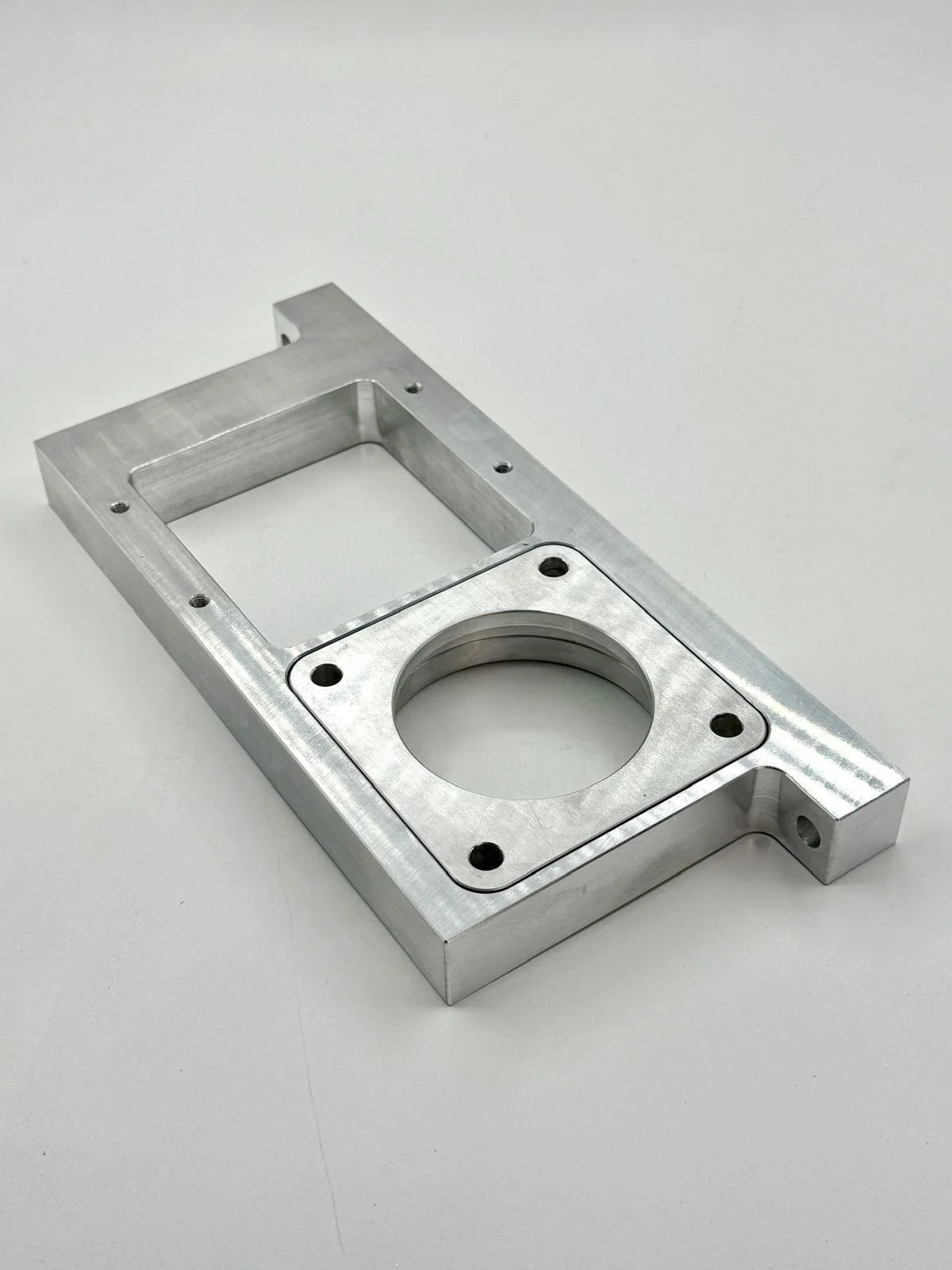 stoneycnc-pr-studios-model8-milling-aluinium-13.jpg