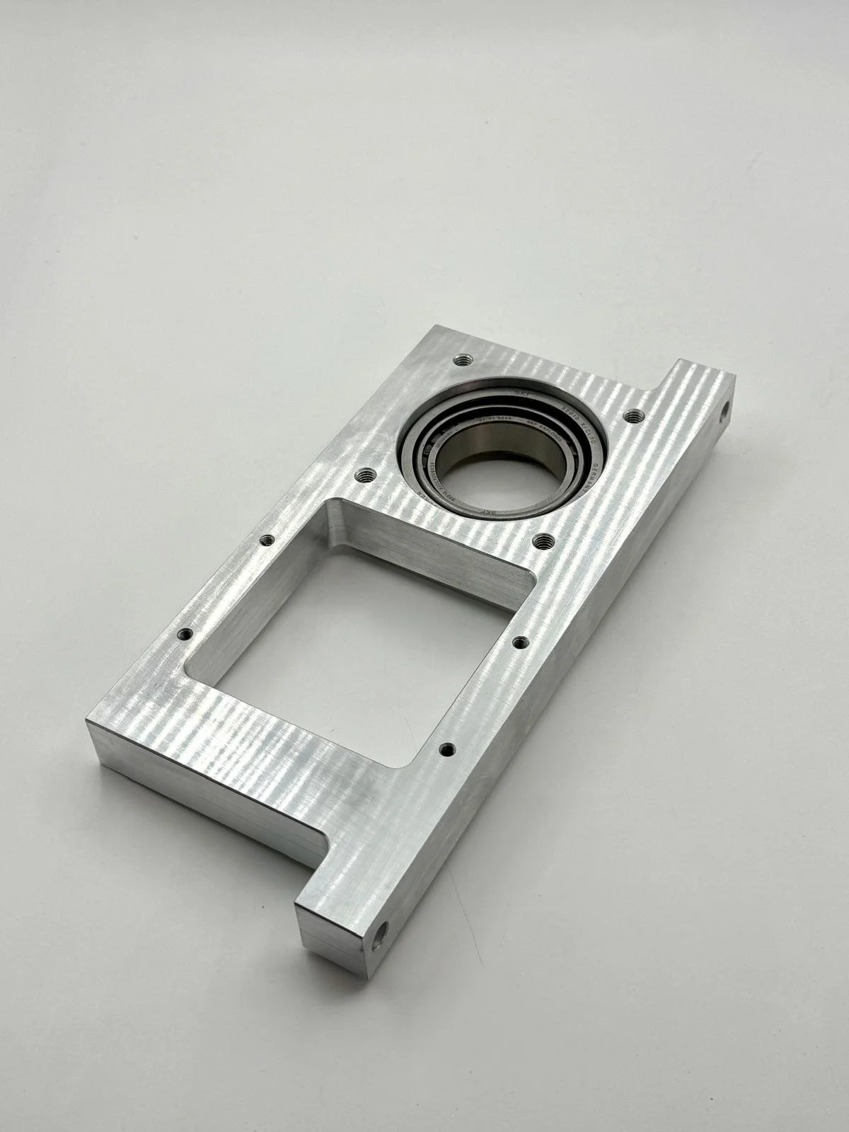 stoneycnc-pr-studios-model8-milling-aluinium-17.jpg