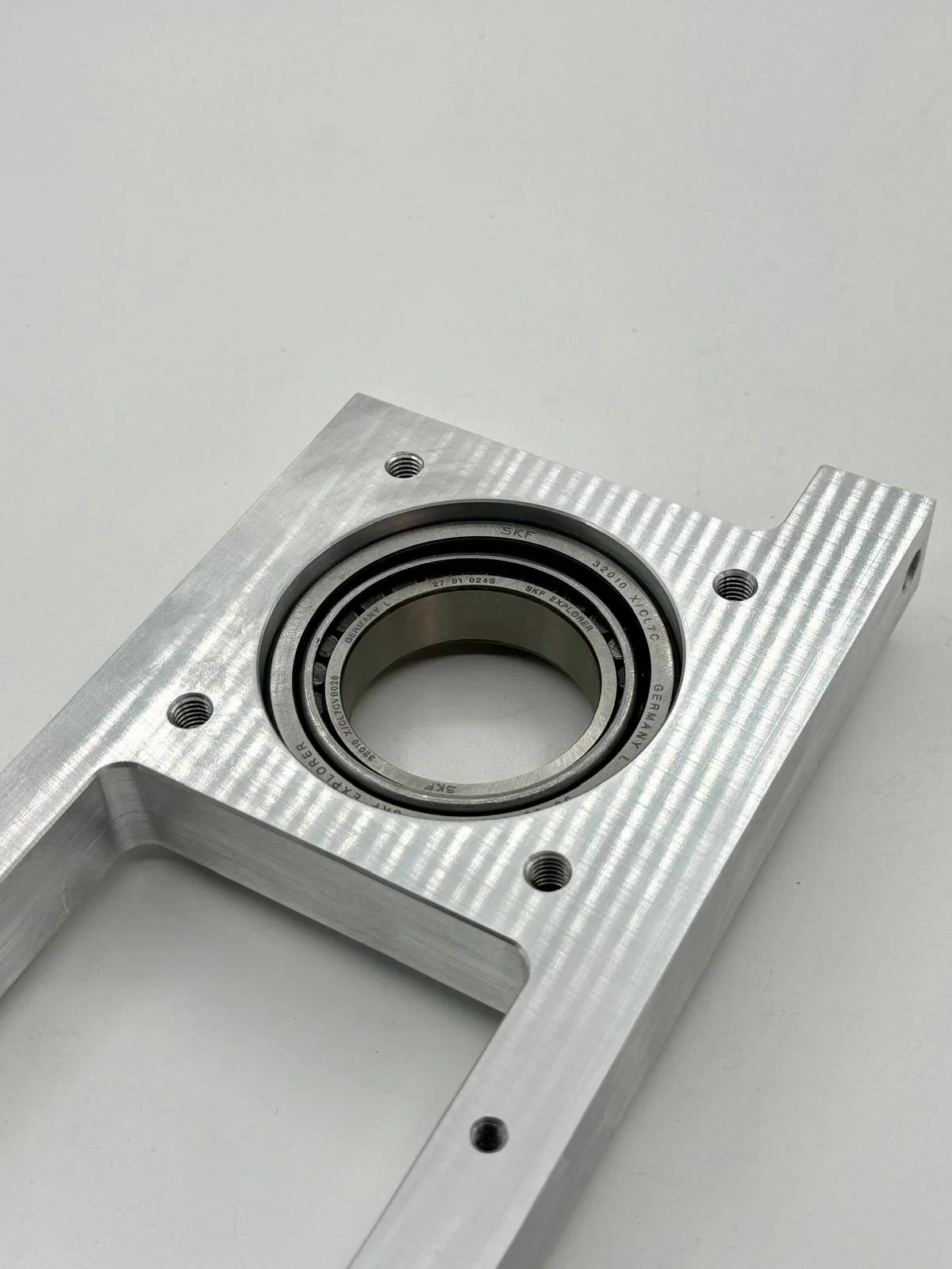 stoneycnc-pr-studios-model8-milling-aluinium-18.jpg