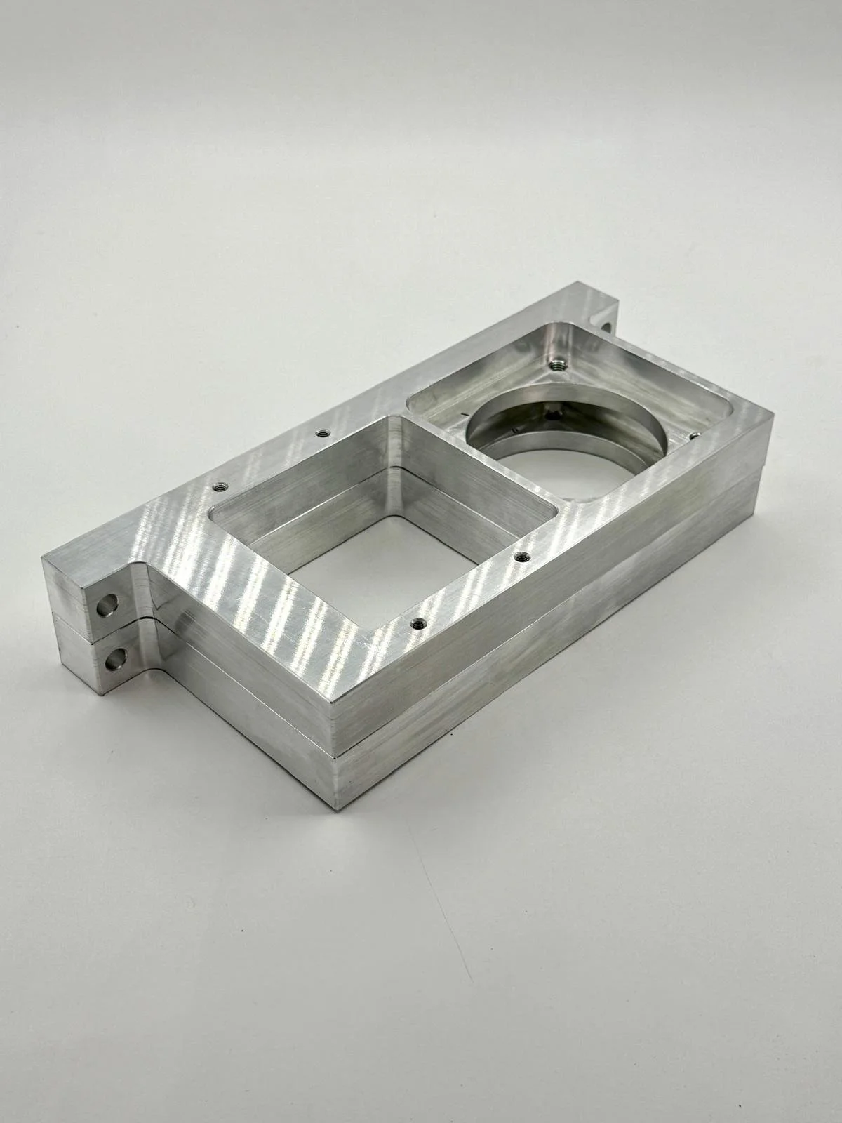 stoneycnc-pr-studios-model8-milling-aluinium-23.jpg