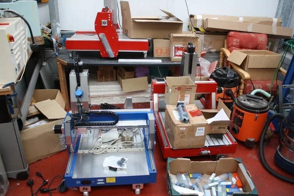 jbec-professional-cnc-router-604012-with-enclosure-12.jpg
