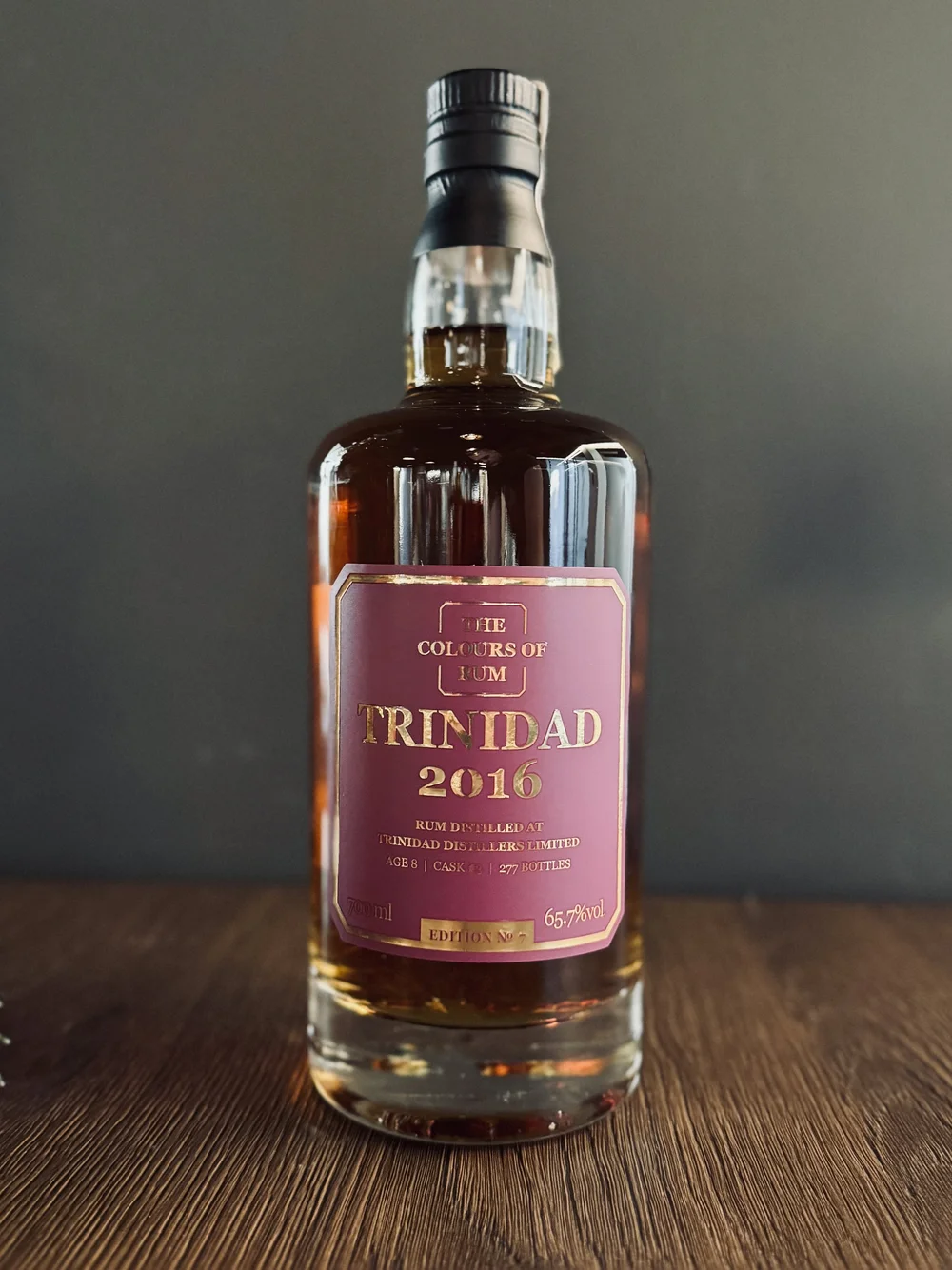 DeliciousTaylormade The RAD ハカランダCask46 T.D.L. 2016, 8 years, Trinidad edition No. 7 — Colours of Rum