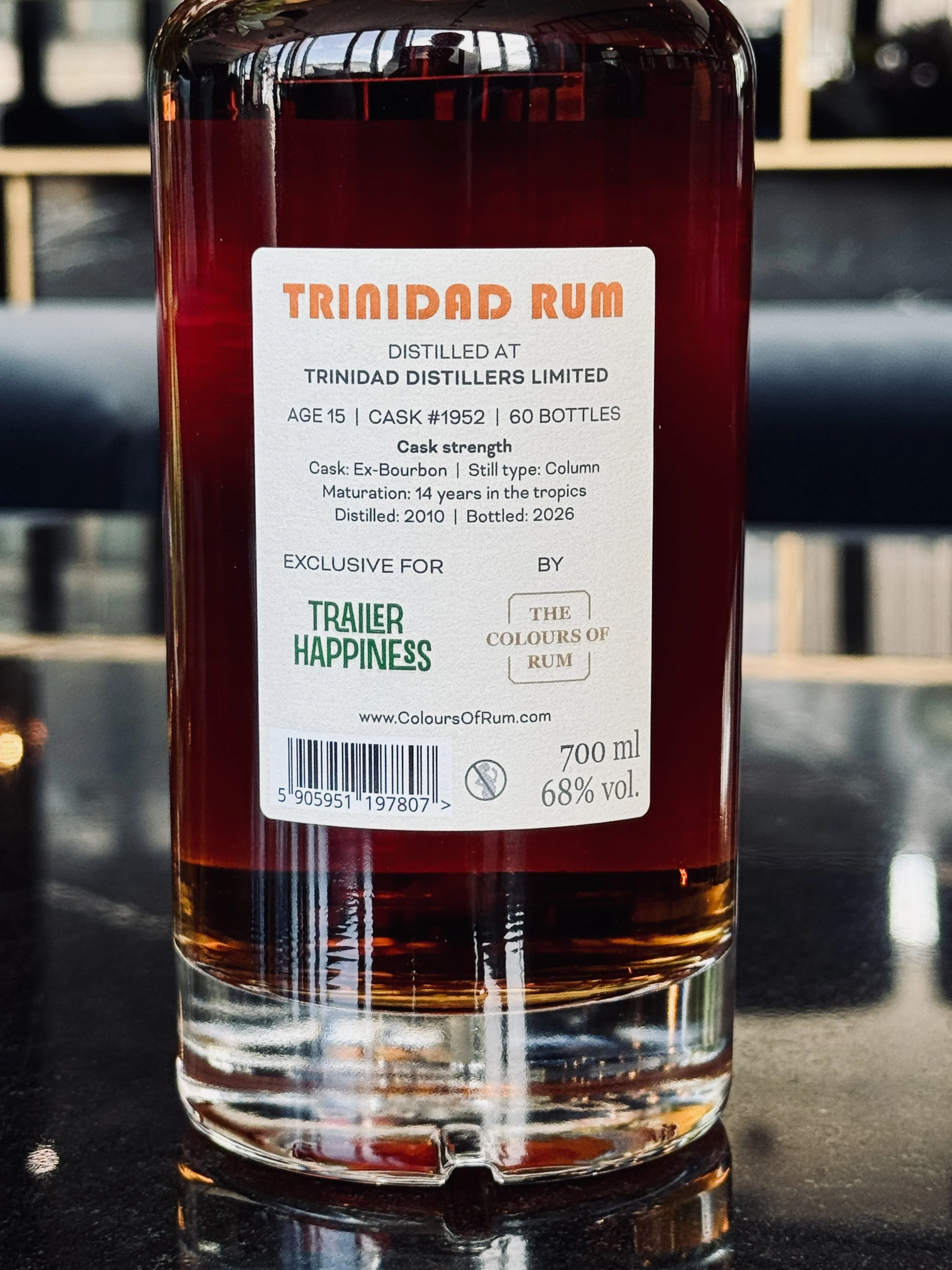 trailer_happiness_trinidad_rum_back_.JPG