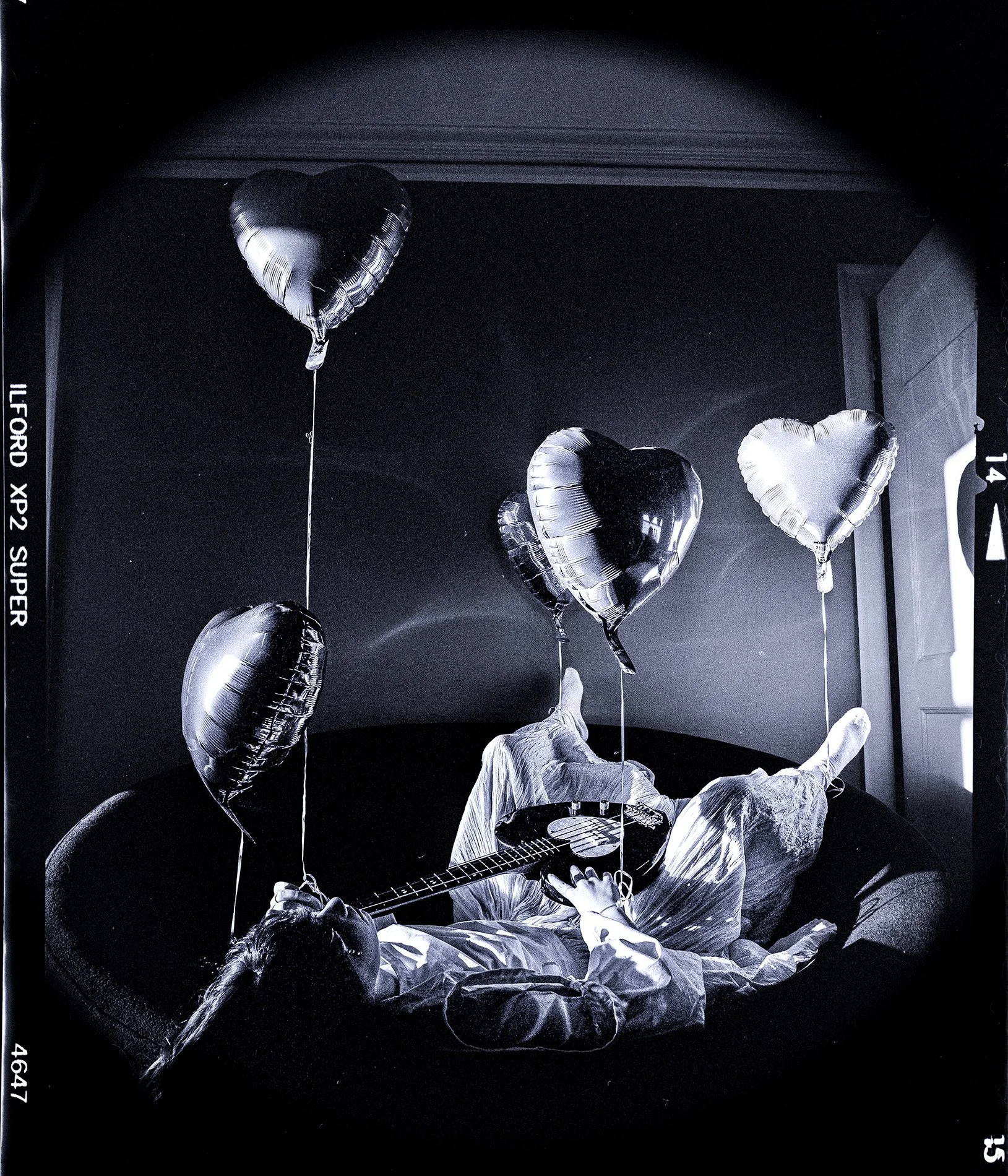 RileyDonaldson7- madelyn and her heart shaped guitar 16x20.jpg
