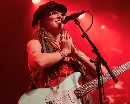 Whiskey Girl - Kat Hall Band