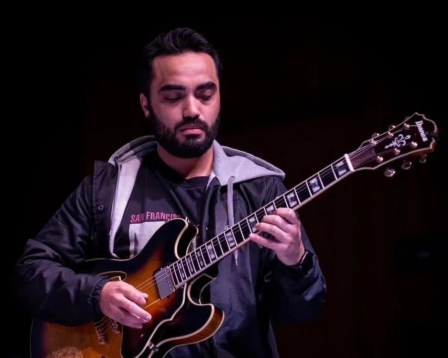 Books &amp; Records Bar - Angelo Cueto &amp; Geovanny Ramirez