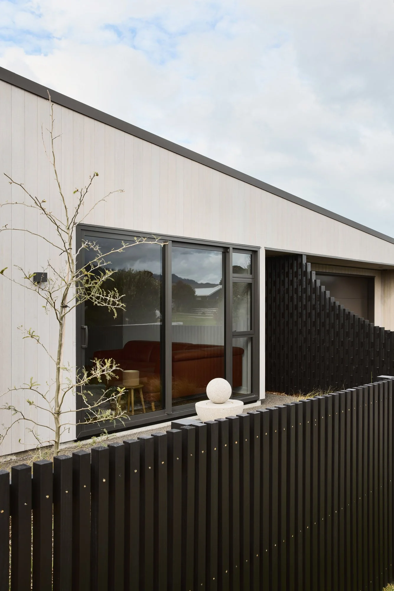 Studio Brick Architects
Waihi Beach House entry screening