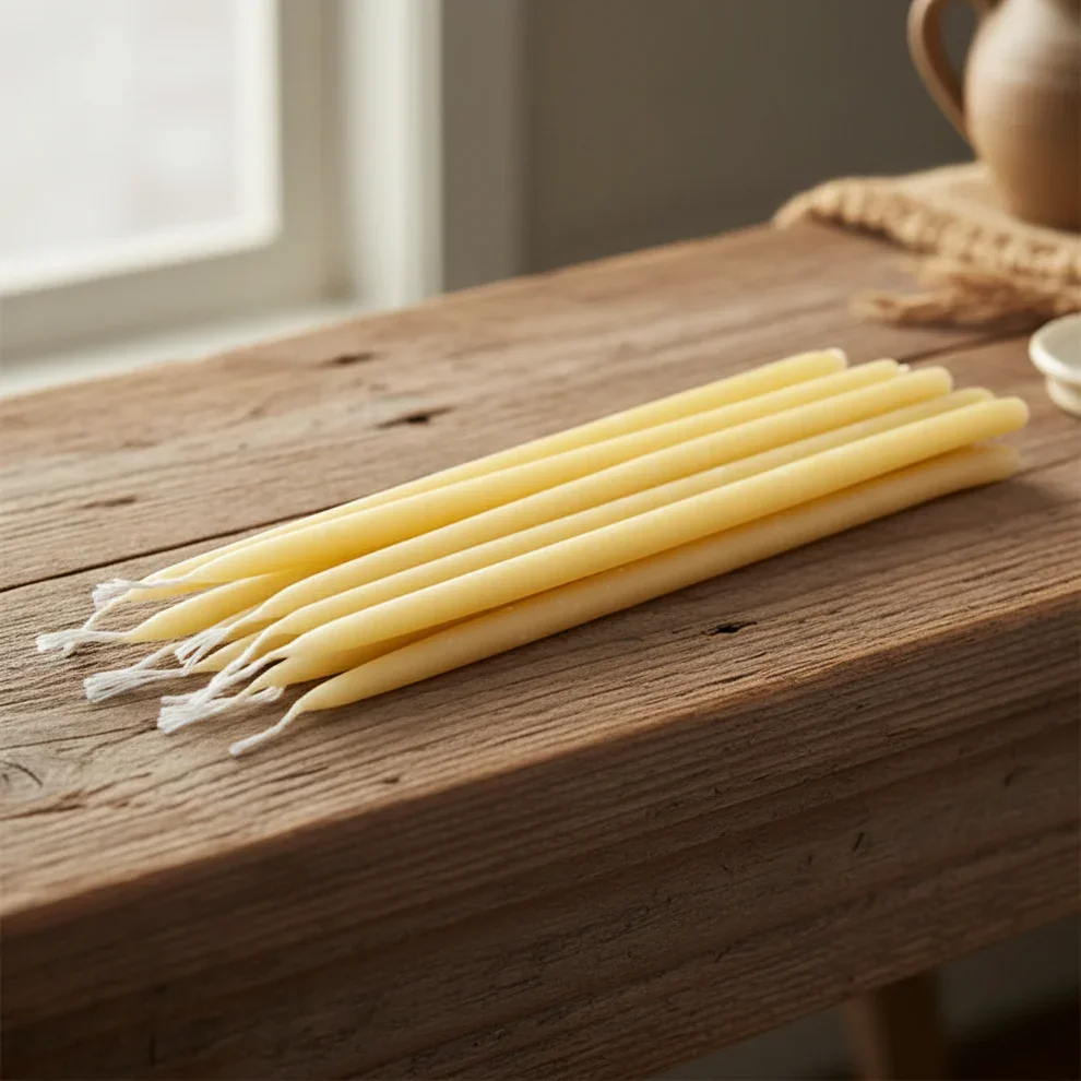 Thin Beeswax Taper Candle Bundle - 10