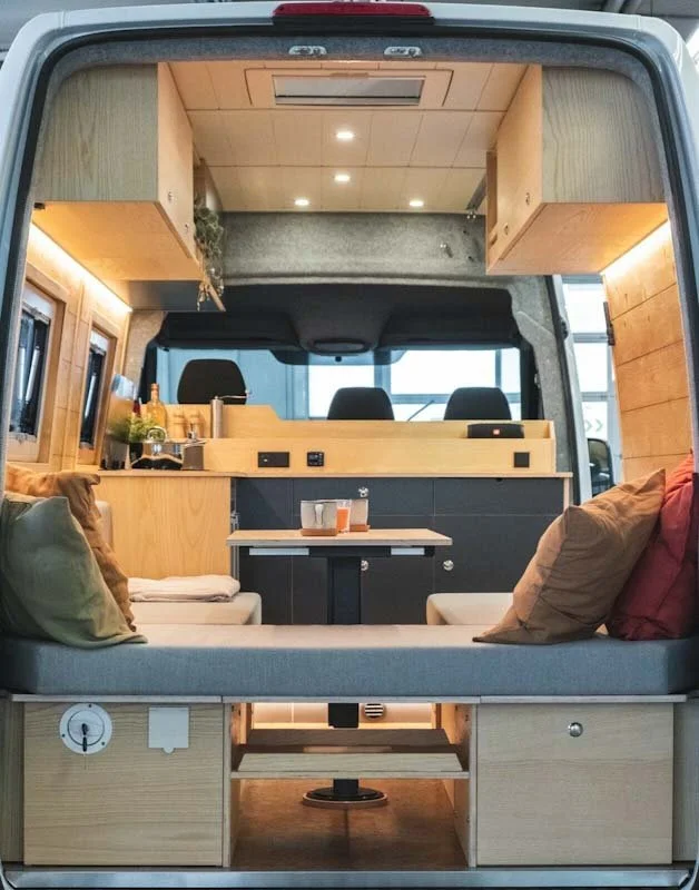 Secret-Camper