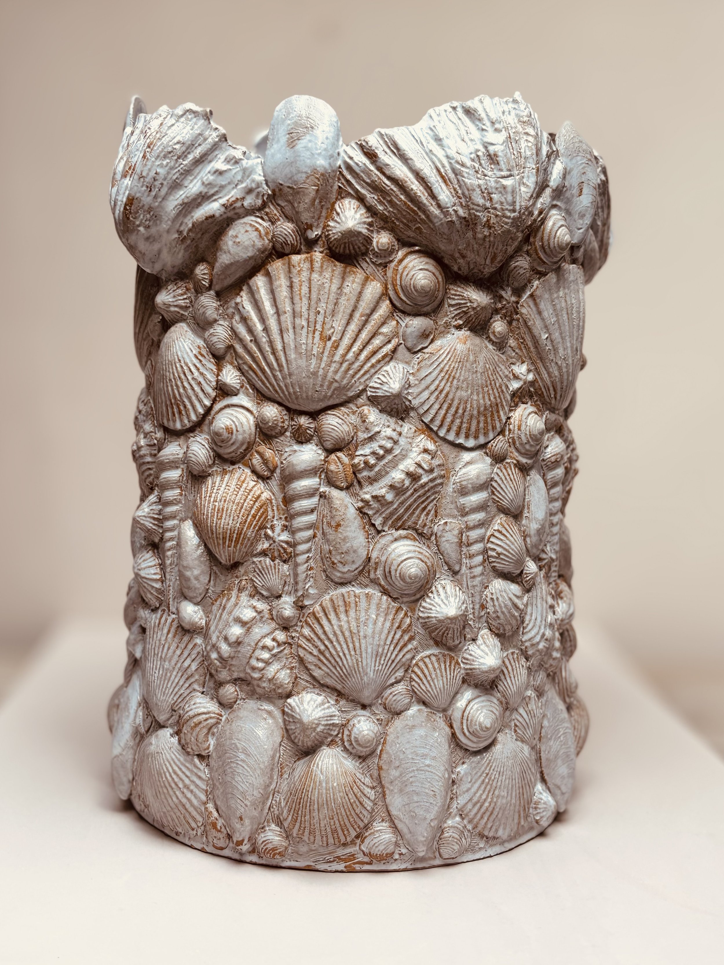 A Thousand Glittering Shells - UberVase