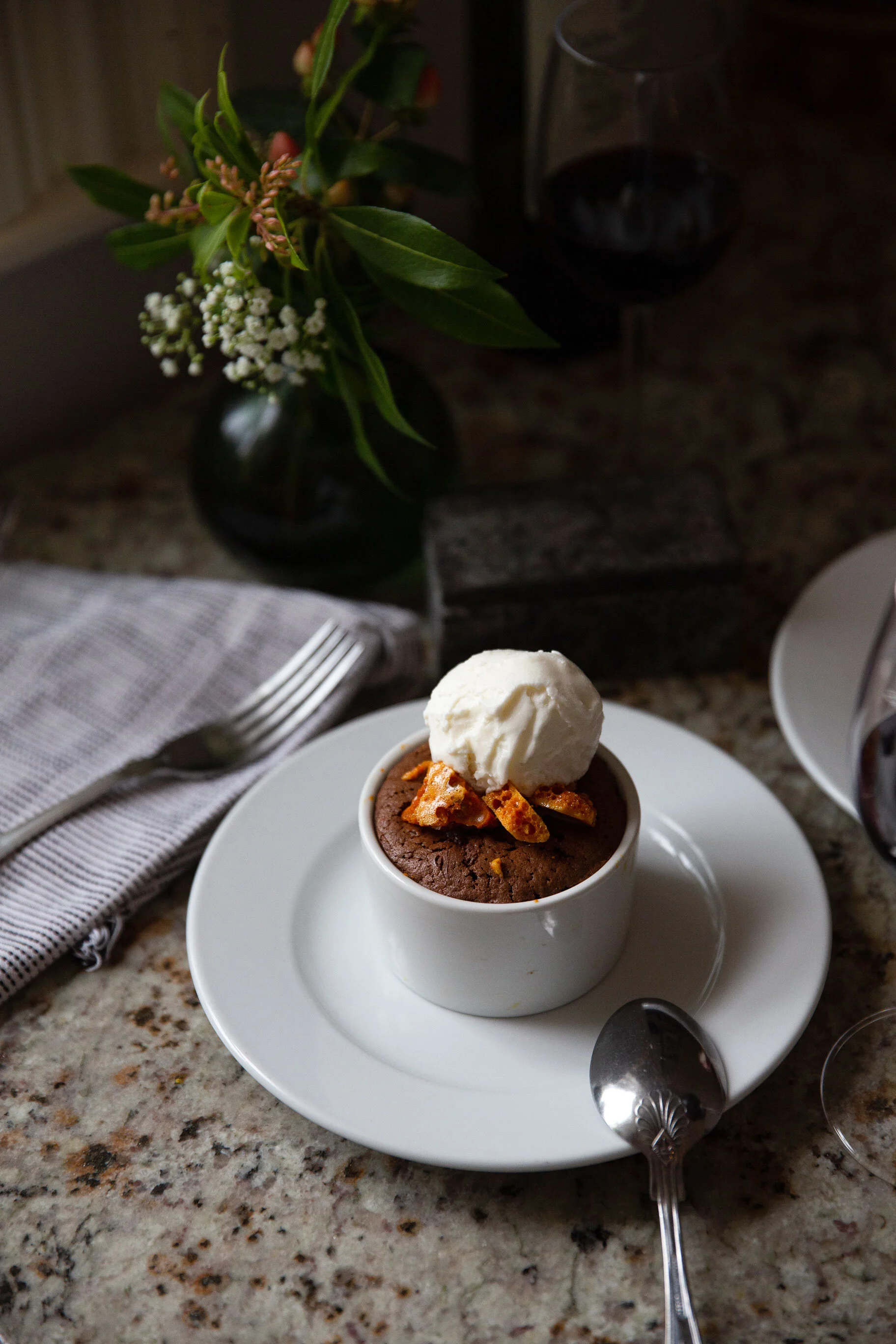 Chocolate-fondant-with-honeycomb.jpg
