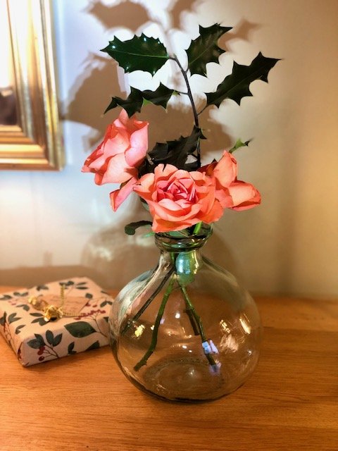 simplicity vase with roses.jpg