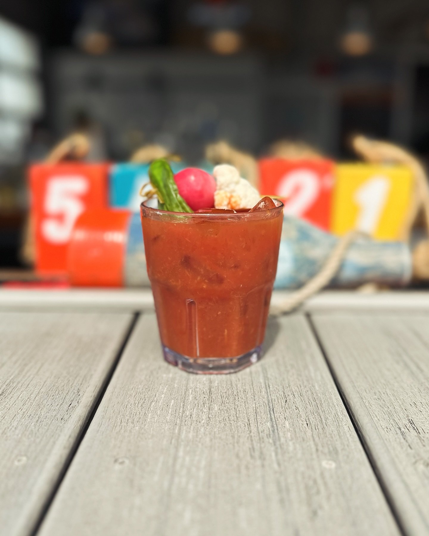 Bloody Mary or Bloody Maria? Ours are served with vegetable infused vodka or dill infused tequila, and garnished with house pickled veggies! Jazz brunch goes until 3pm, with the regular menu until 9pm! 
&bull;
&bull;
&bull;
#sunsetclub #plumisland #n