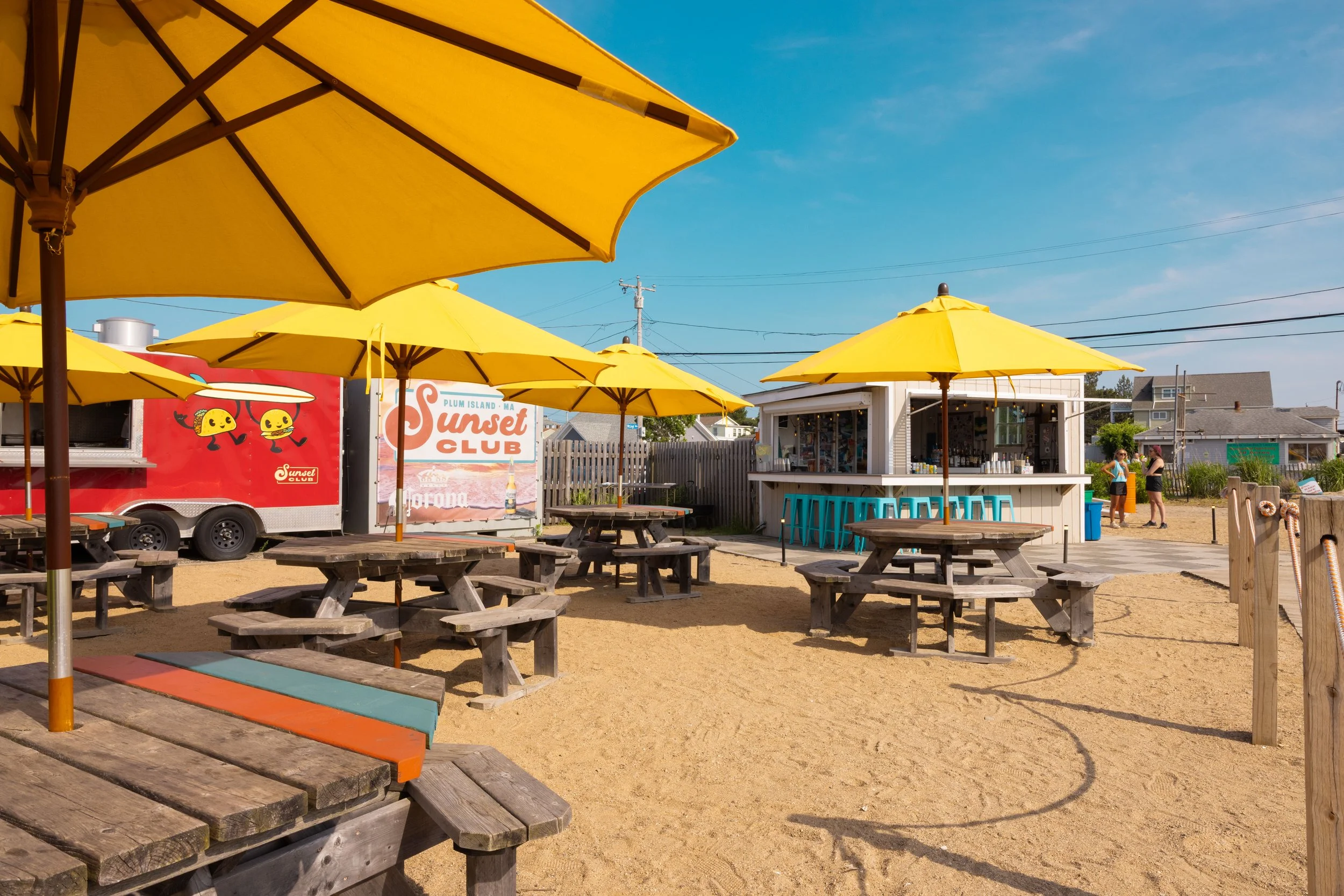 6.21.25_sunset_club_event_space_empty-16.jpg
