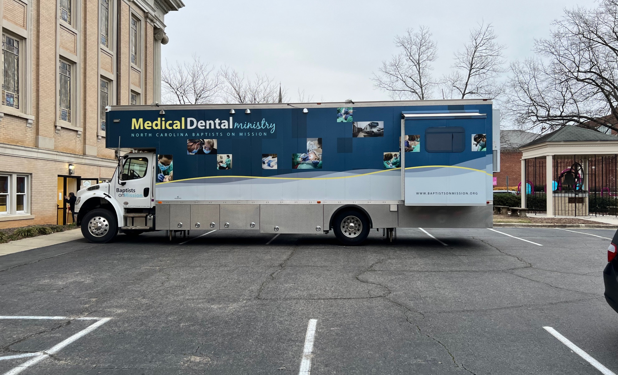 Mobile Dental Clinic