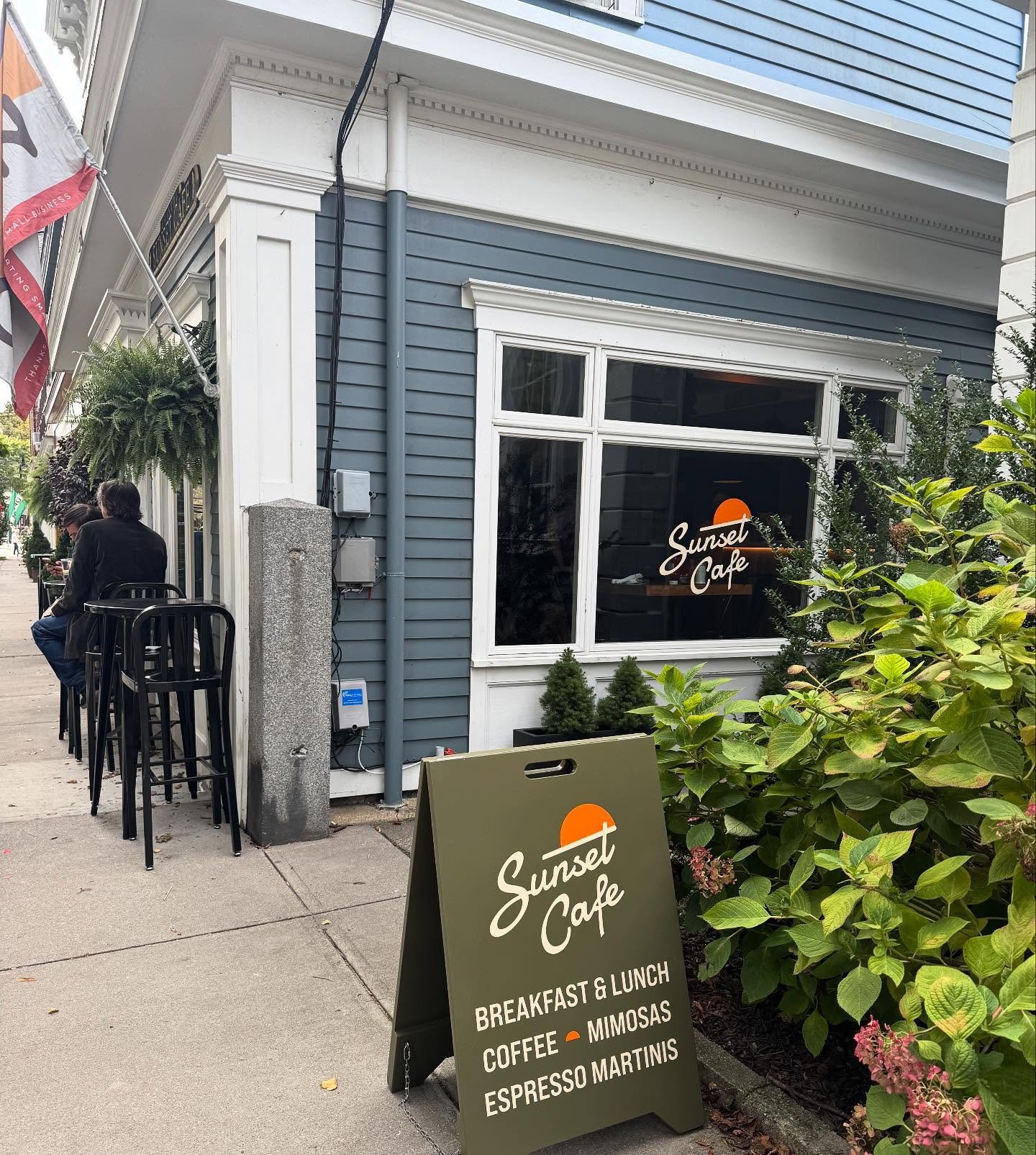 Same sign, fresh fall feels&mdash;espresso martinis on repeat.