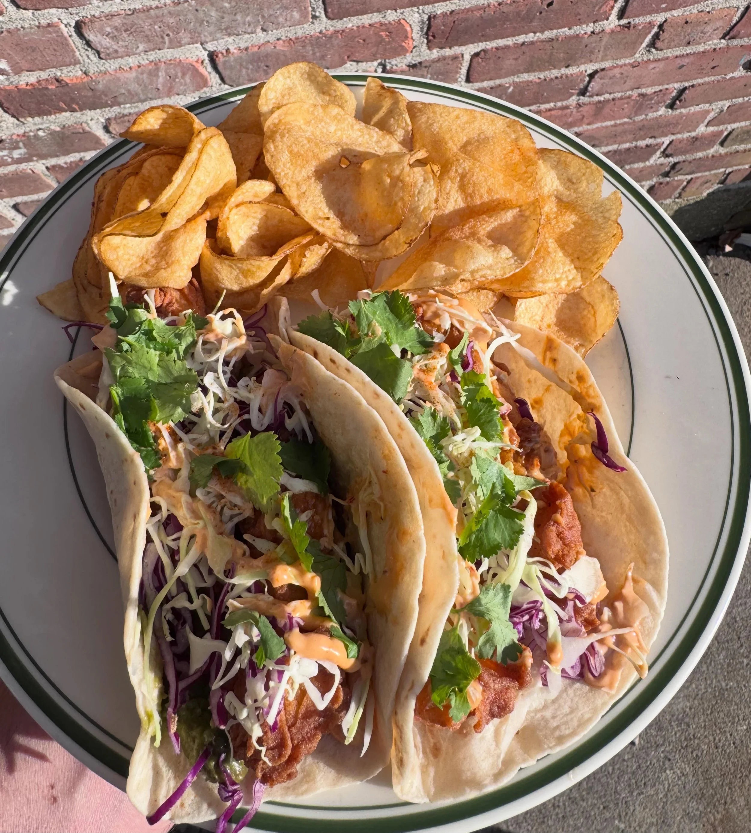 The sun hits these fish tacos just right. Perfect with a side of our crispy chips&hellip; and they might just earn a spot on our brunch menu. Tacos till 9