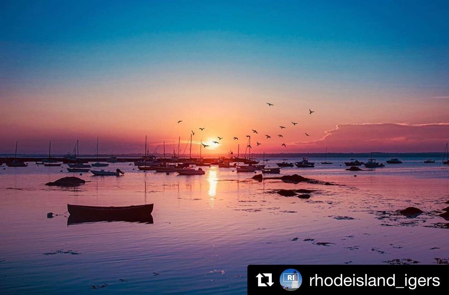 #Repost @rhodeisland_igers with @get_repost
・・・
🌟 Photo of the day! 🌟
Today's gorgeous photo comes from:
@cably723 
Stunning sunset capture from Little Compton! 🌅 
Selected by @tomjohnriley
🗺 @newengland_igers
🏙 @boston_igers
⛵️ @connecticut_ige