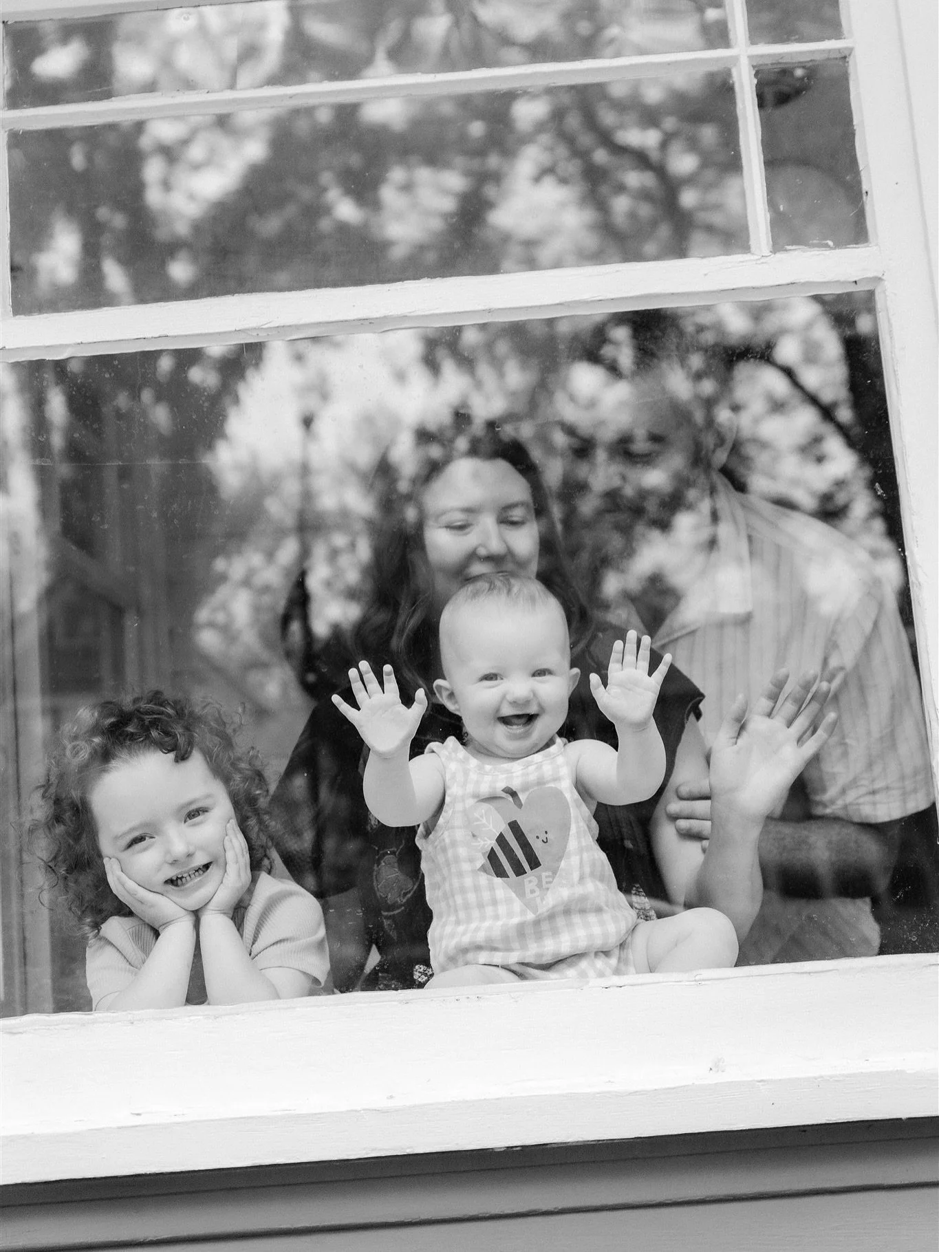 There&rsquo;s something so tender about an in-home session. Arielle reached out before their move &mdash; wanting to honour the house that held so many seasons of her life. From living here on her own, to meeting her partner, to bringing home two swe