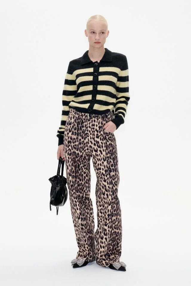 Nara Jeans-shopping-online.jpeg