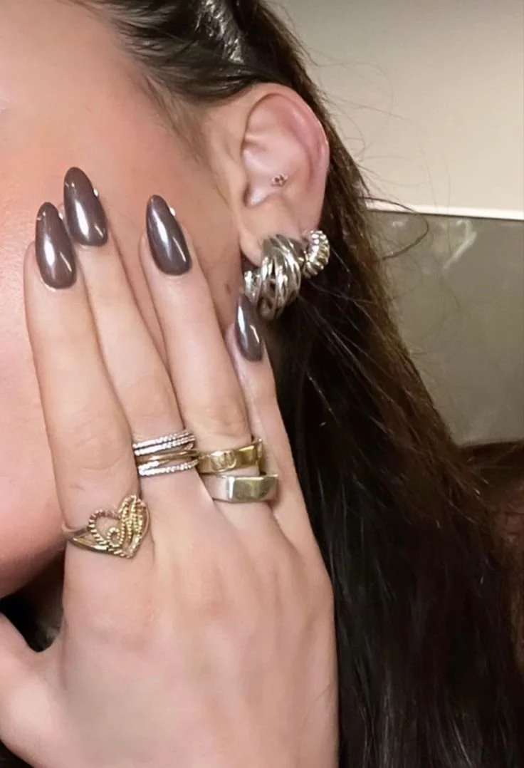 Nail art com estampado elegante..jpeg