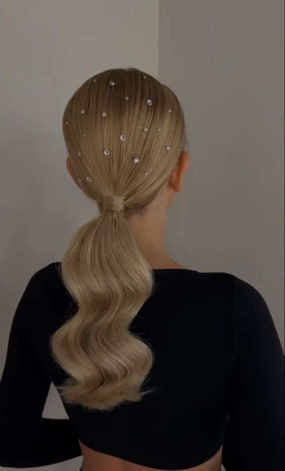 Hair Gems for Holiday Hairstyles.jpeg