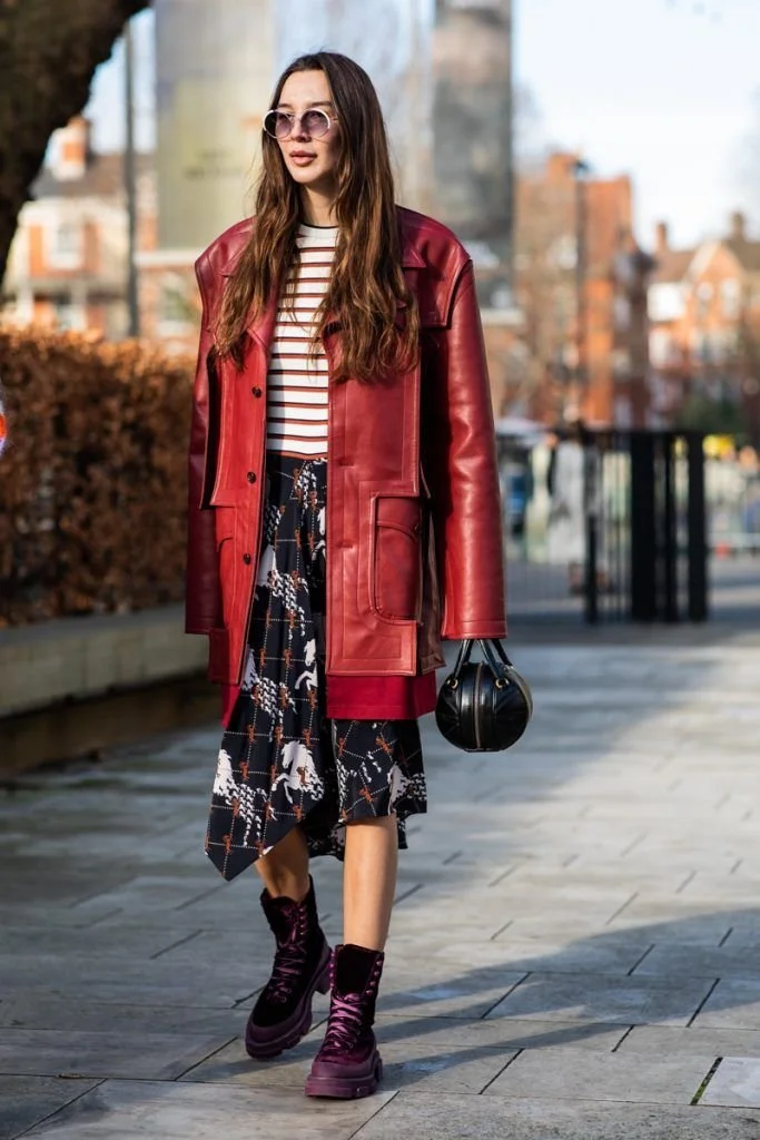look-outono-com-casaco-vermelho.jpeg